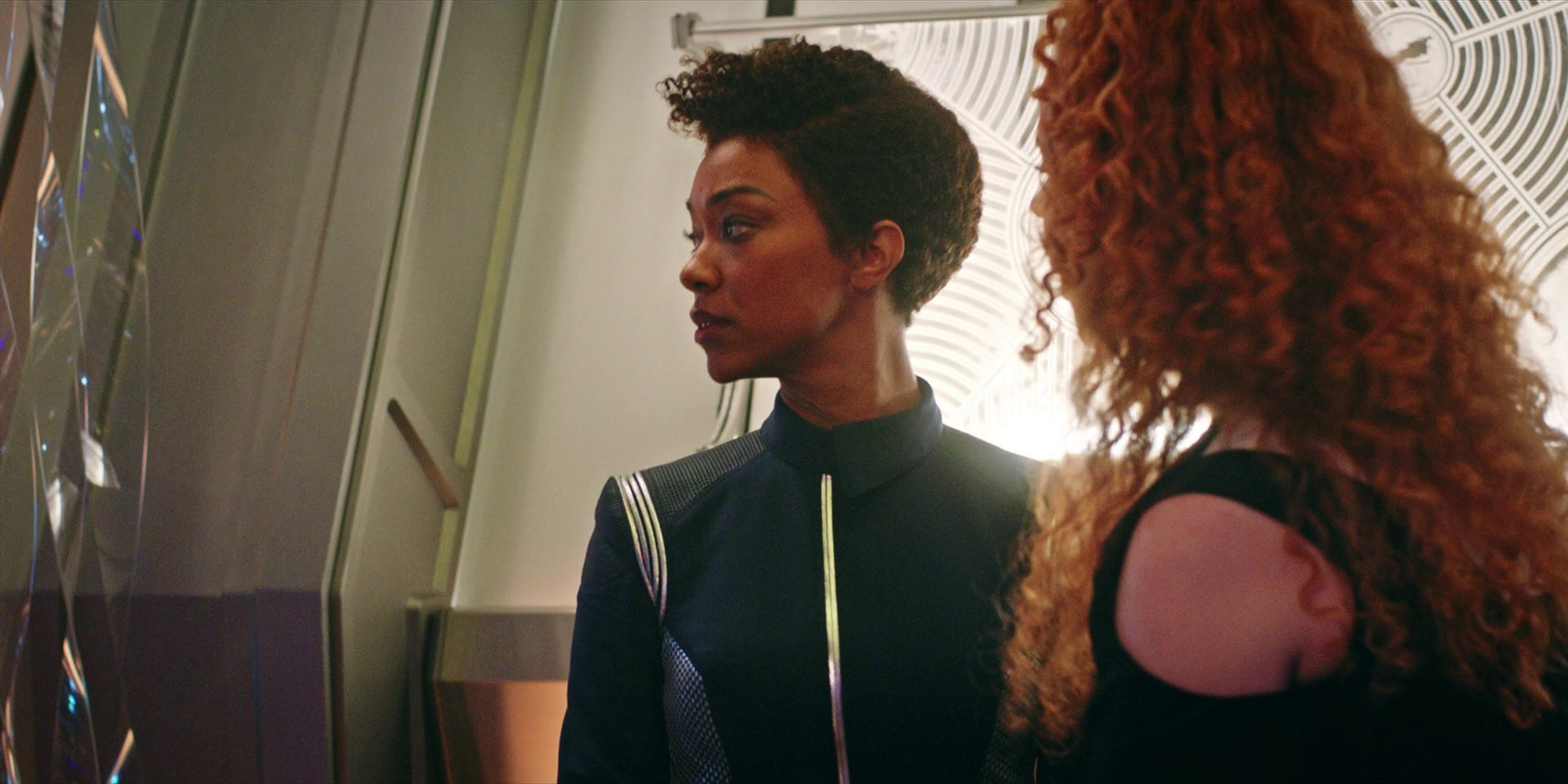 extant_StarTrekDiscovery_1x07-MagicToMakeTheSanestManGoMad_0465.jpg