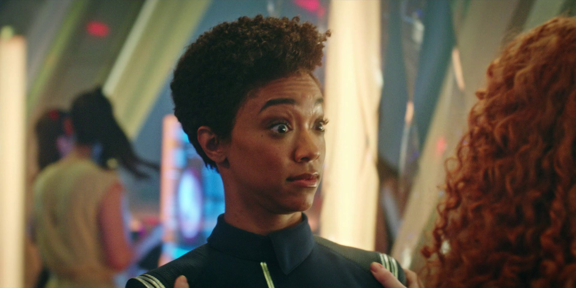 extant_StarTrekDiscovery_1x07-MagicToMakeTheSanestManGoMad_0494.jpg