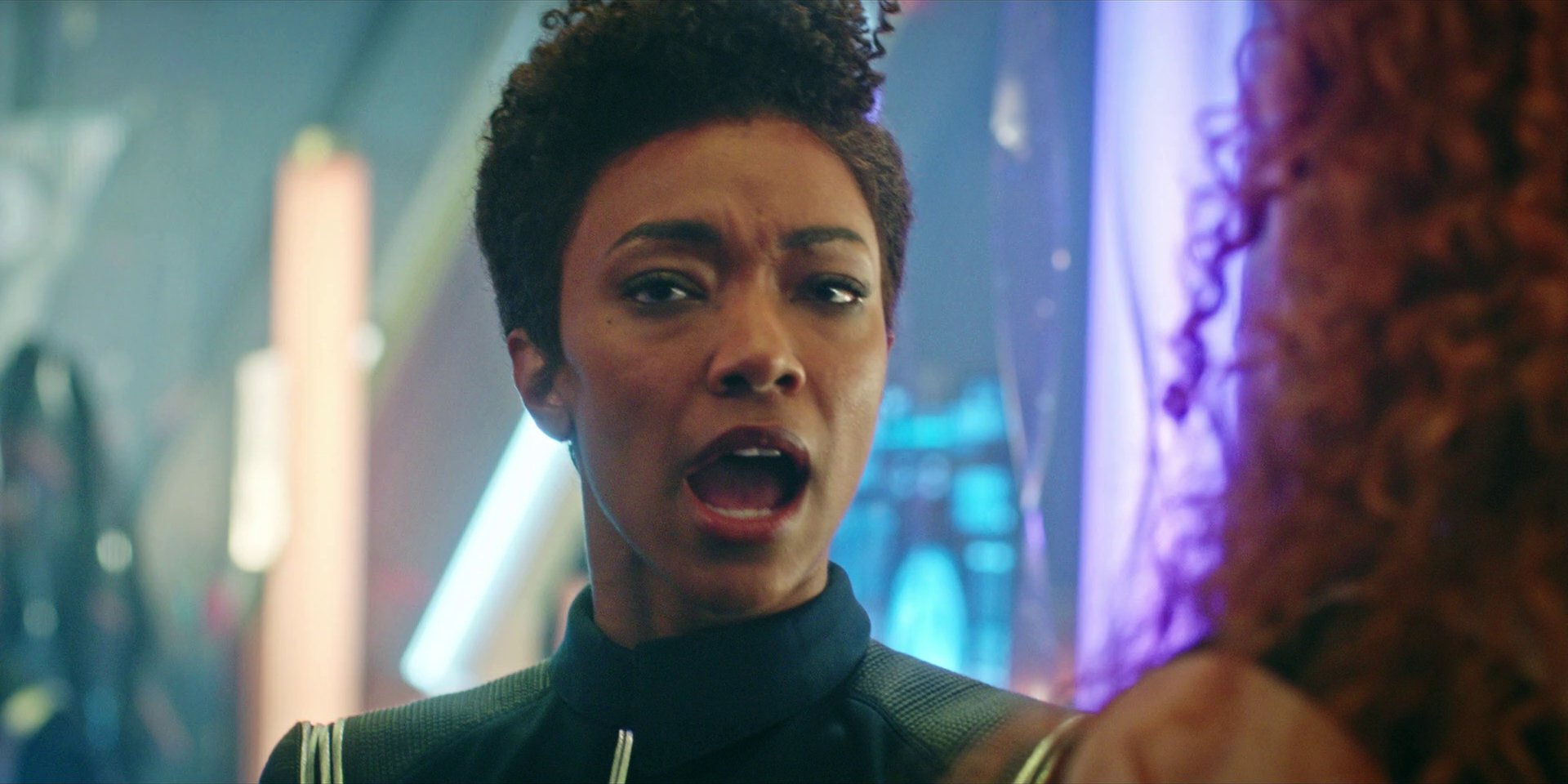 extant_StarTrekDiscovery_1x07-MagicToMakeTheSanestManGoMad_0520.jpg