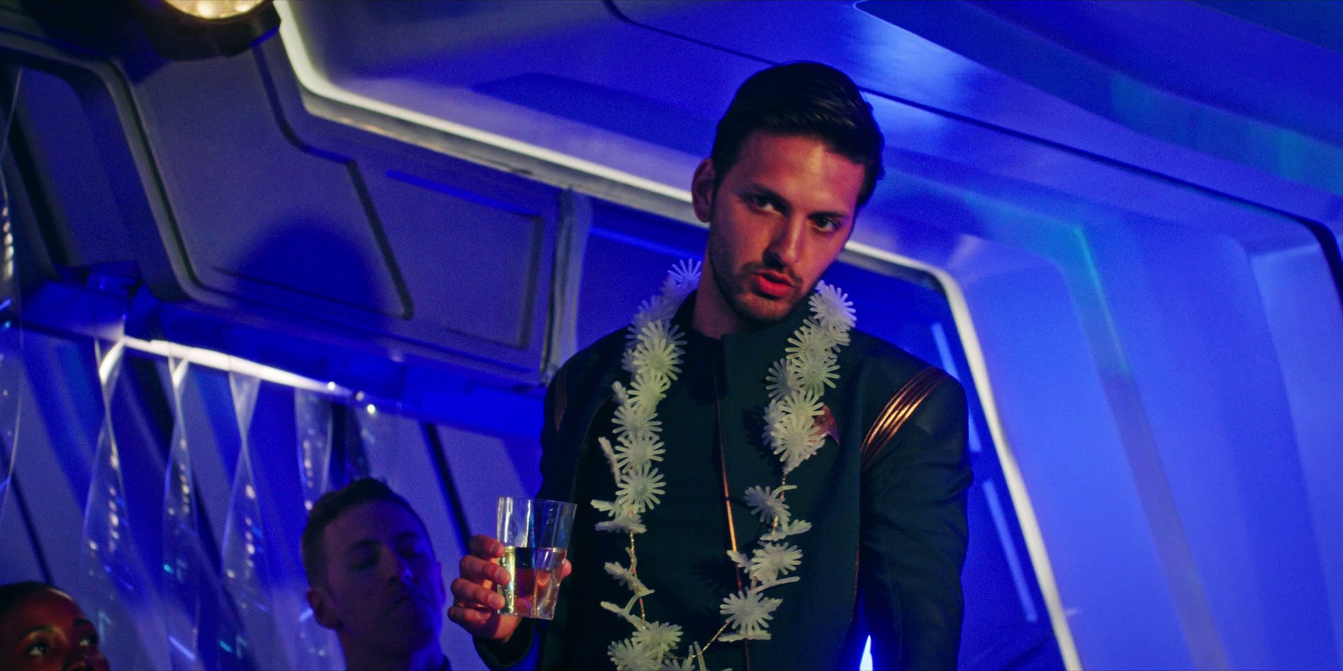 extant_StarTrekDiscovery_1x07-MagicToMakeTheSanestManGoMad_0555.jpg