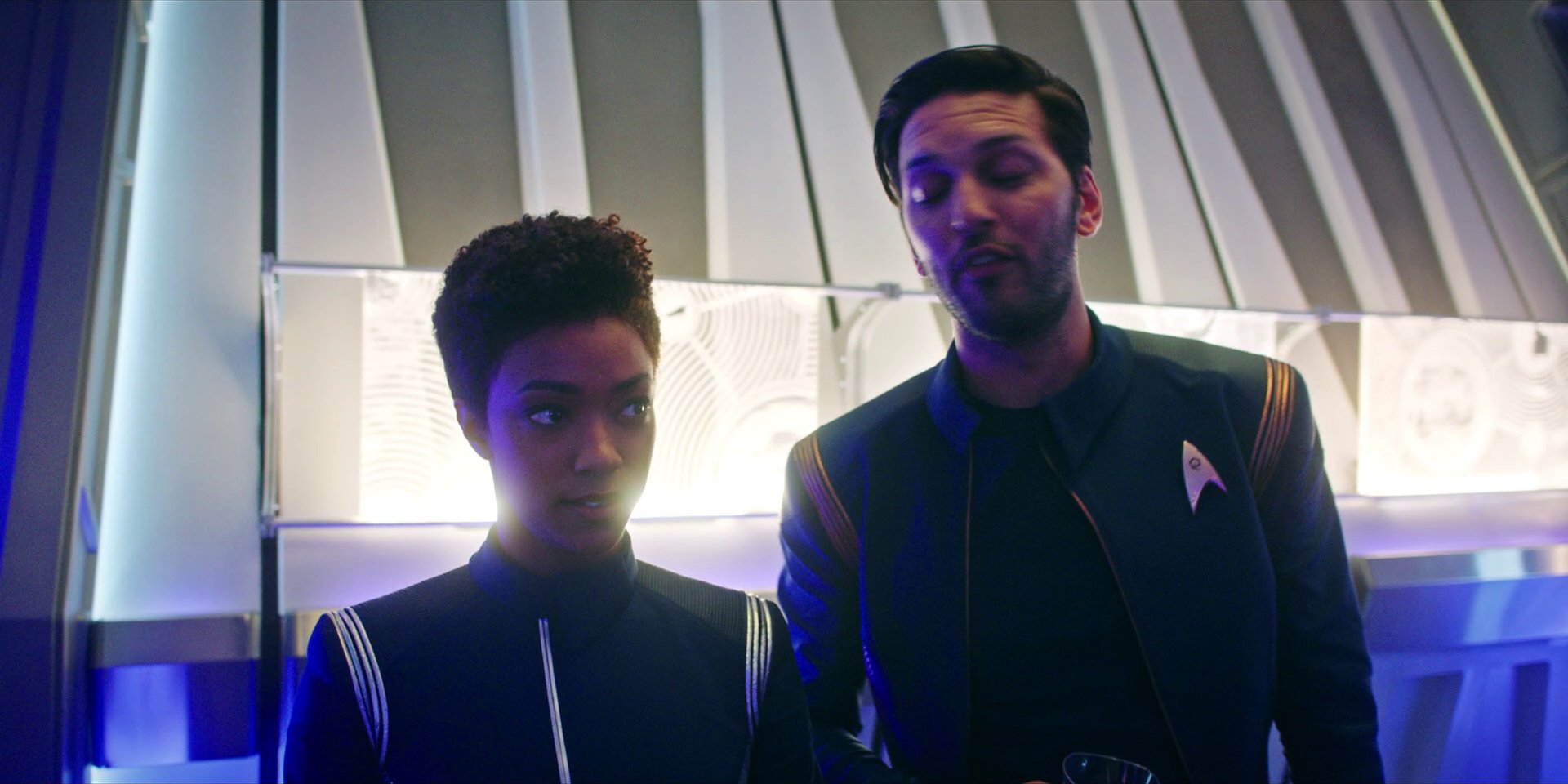 extant_StarTrekDiscovery_1x07-MagicToMakeTheSanestManGoMad_0607.jpg