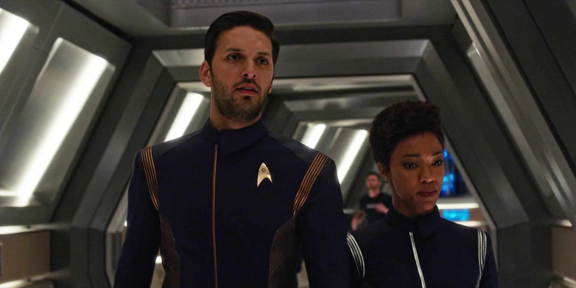 extant_StarTrekDiscovery_1x07-MagicToMakeTheSanestManGoMad_0650.jpg