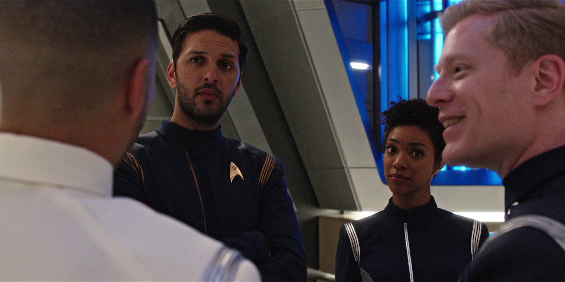 extant_StarTrekDiscovery_1x07-MagicToMakeTheSanestManGoMad_0763.jpg