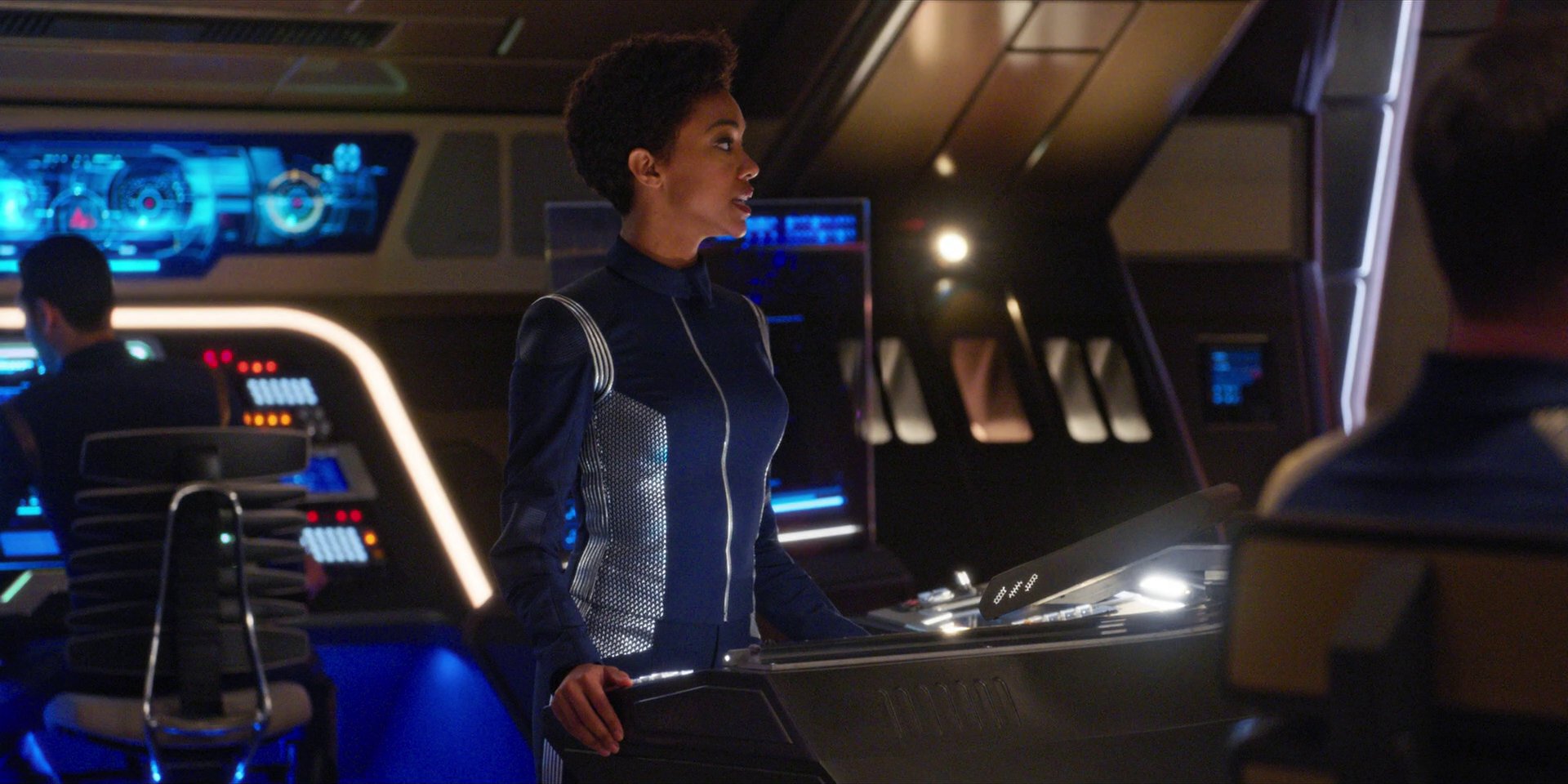 extant_StarTrekDiscovery_1x07-MagicToMakeTheSanestManGoMad_0852.jpg