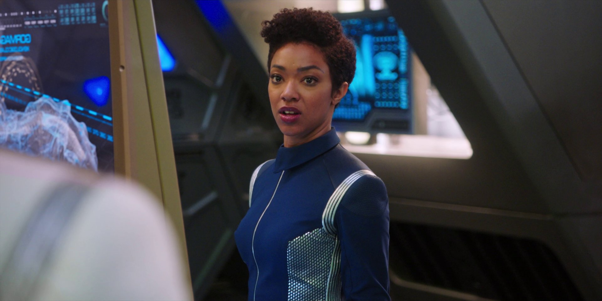 extant_StarTrekDiscovery_1x07-MagicToMakeTheSanestManGoMad_0917.jpg