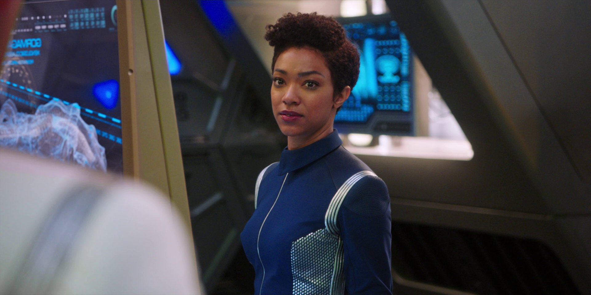 extant_StarTrekDiscovery_1x07-MagicToMakeTheSanestManGoMad_0919.jpg
