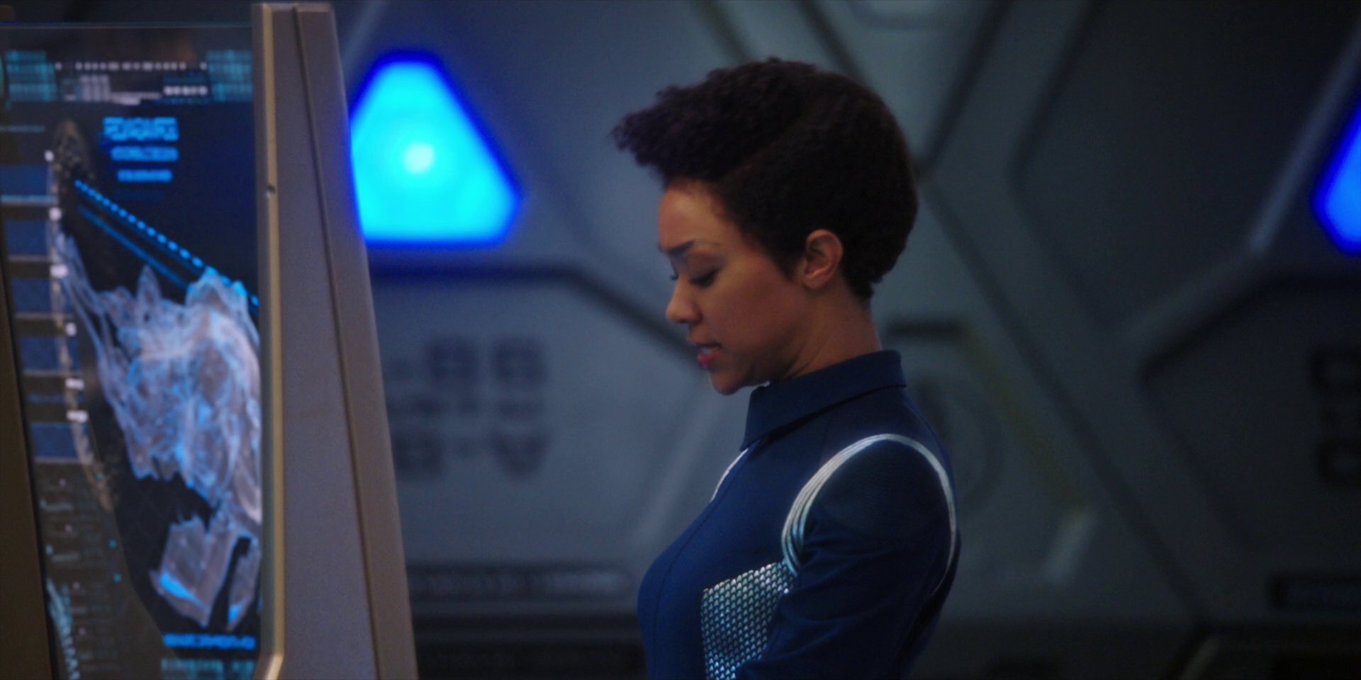 extant_StarTrekDiscovery_1x07-MagicToMakeTheSanestManGoMad_0928.jpg