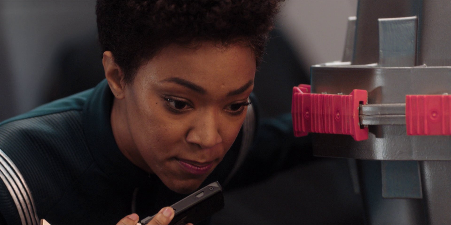 extant_StarTrekDiscovery_1x07-MagicToMakeTheSanestManGoMad_1014.jpg