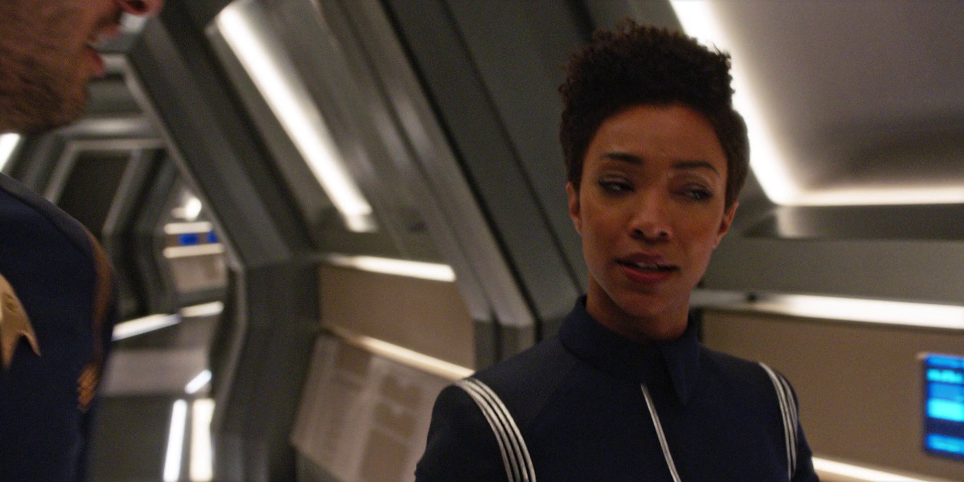 extant_StarTrekDiscovery_1x07-MagicToMakeTheSanestManGoMad_1274.jpg
