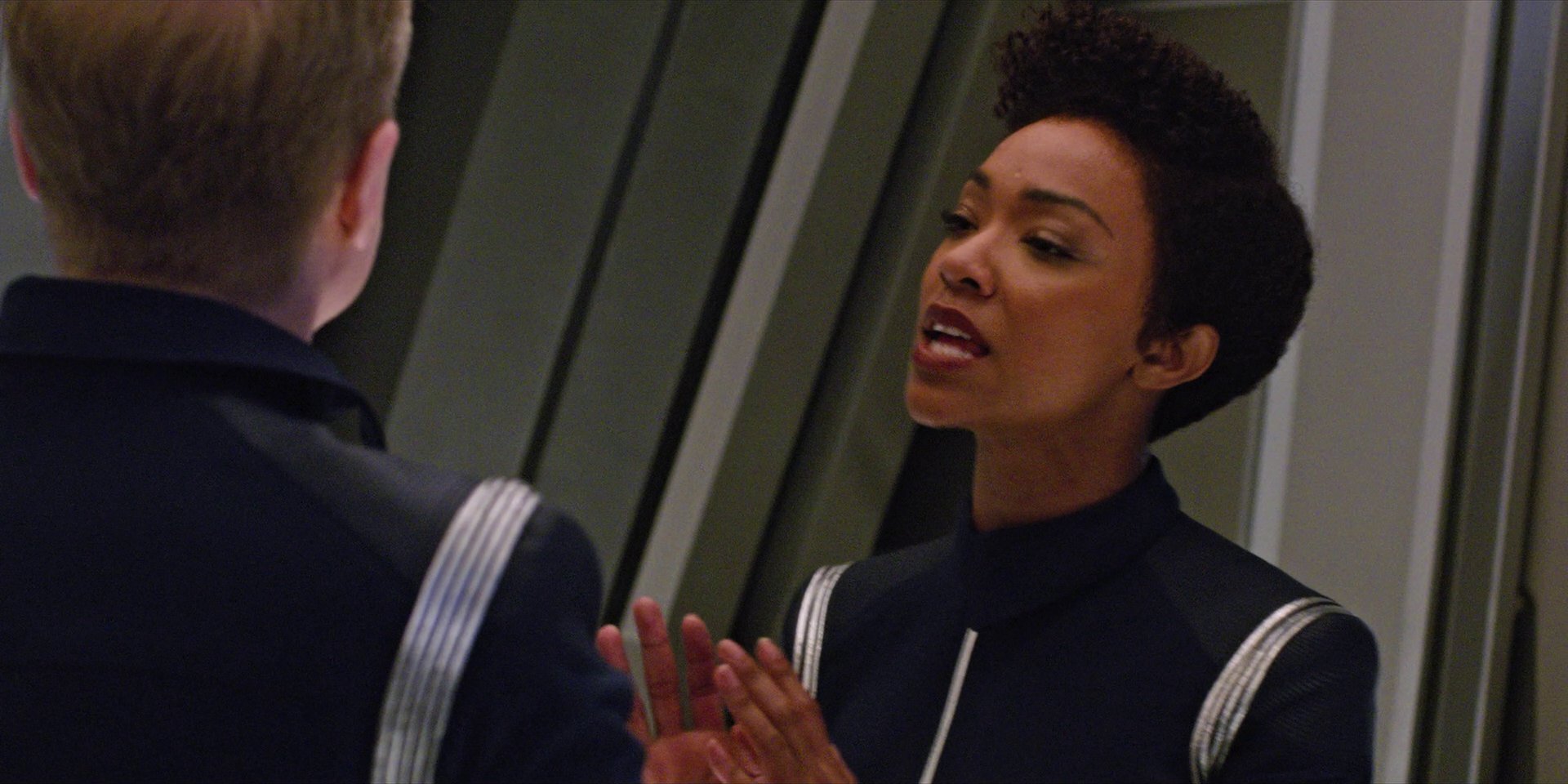 extant_StarTrekDiscovery_1x07-MagicToMakeTheSanestManGoMad_1324.jpg