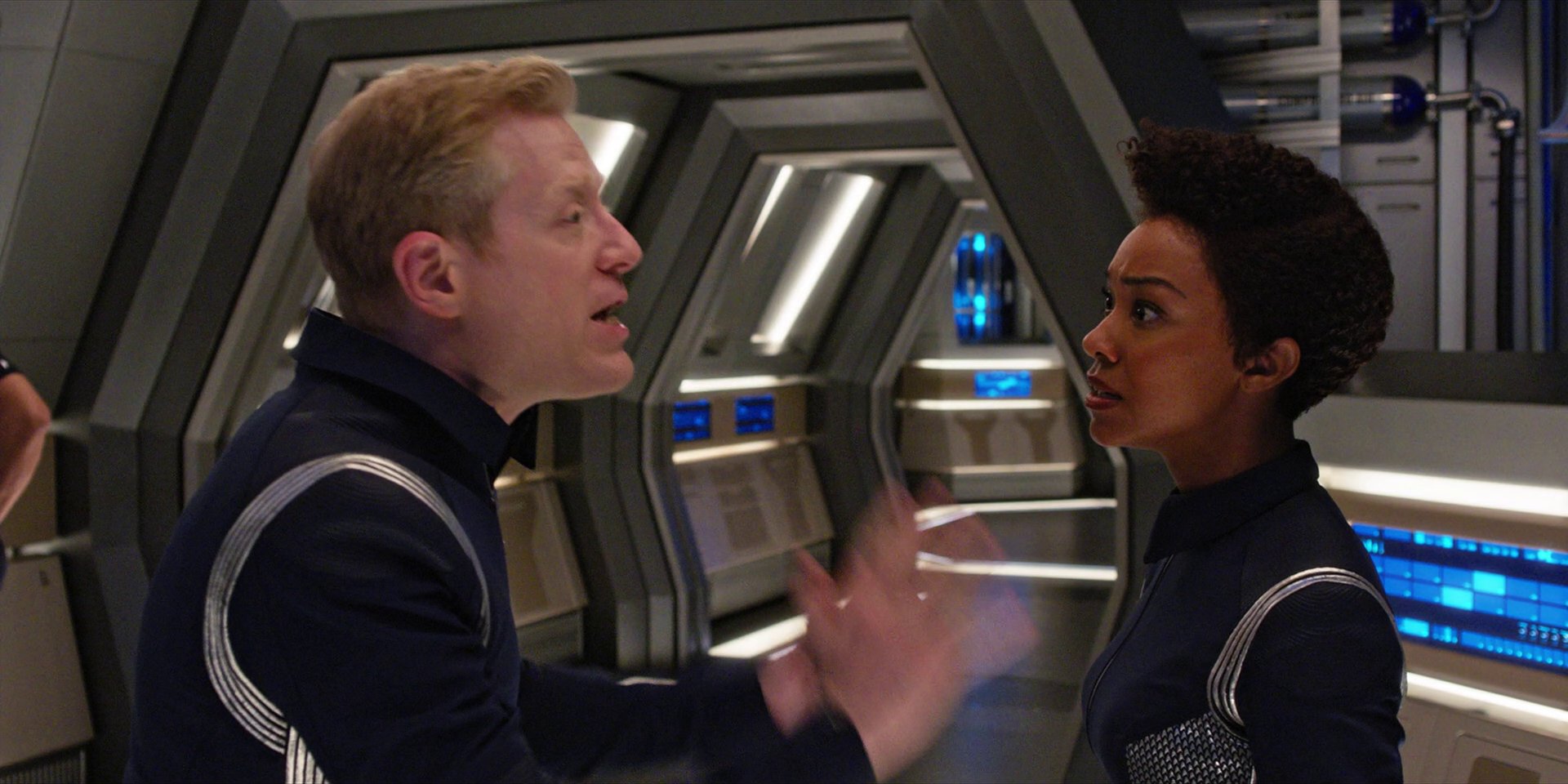 extant_StarTrekDiscovery_1x07-MagicToMakeTheSanestManGoMad_1329.jpg