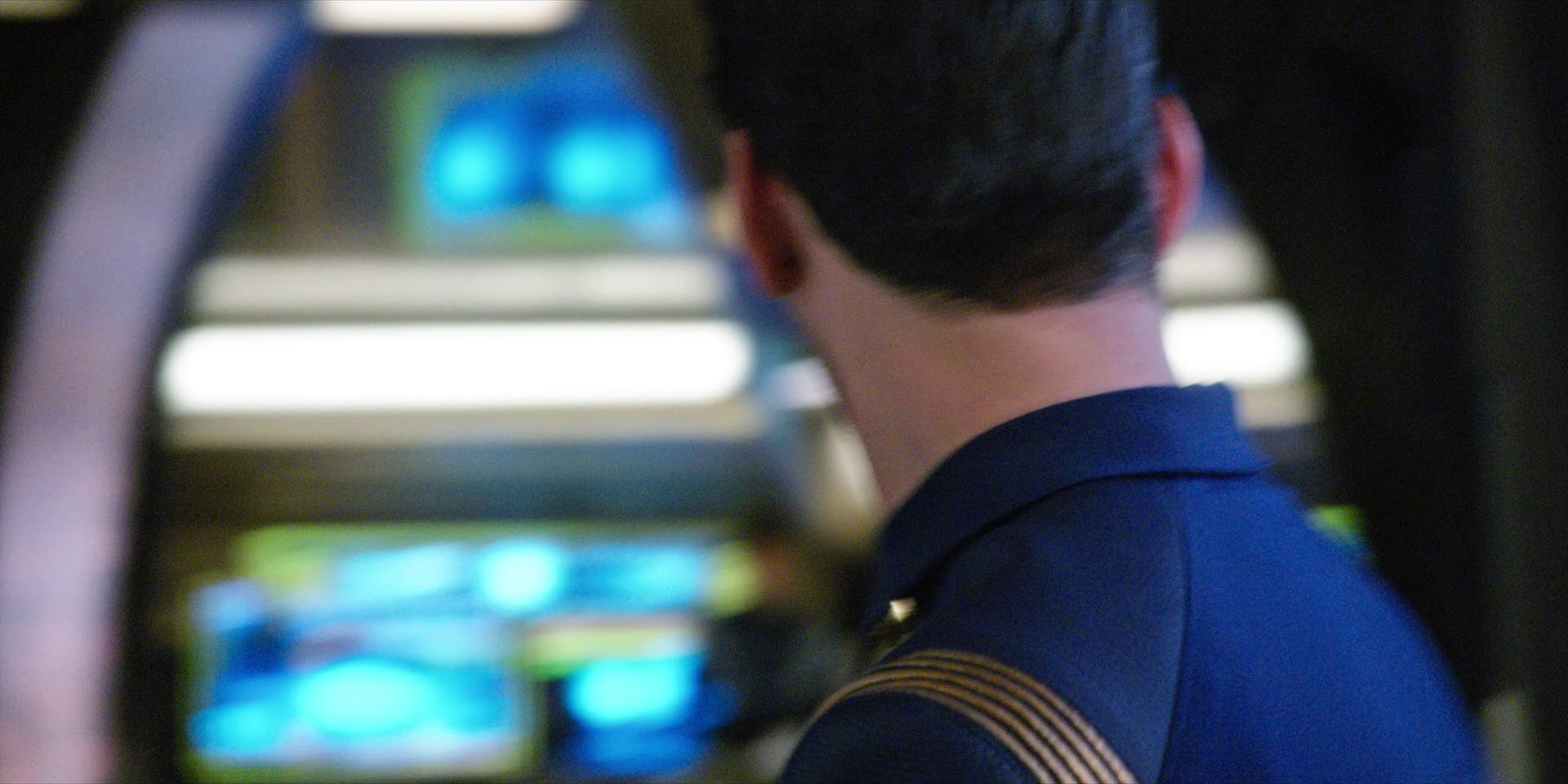 extant_StarTrekDiscovery_1x07-MagicToMakeTheSanestManGoMad_1380.jpg
