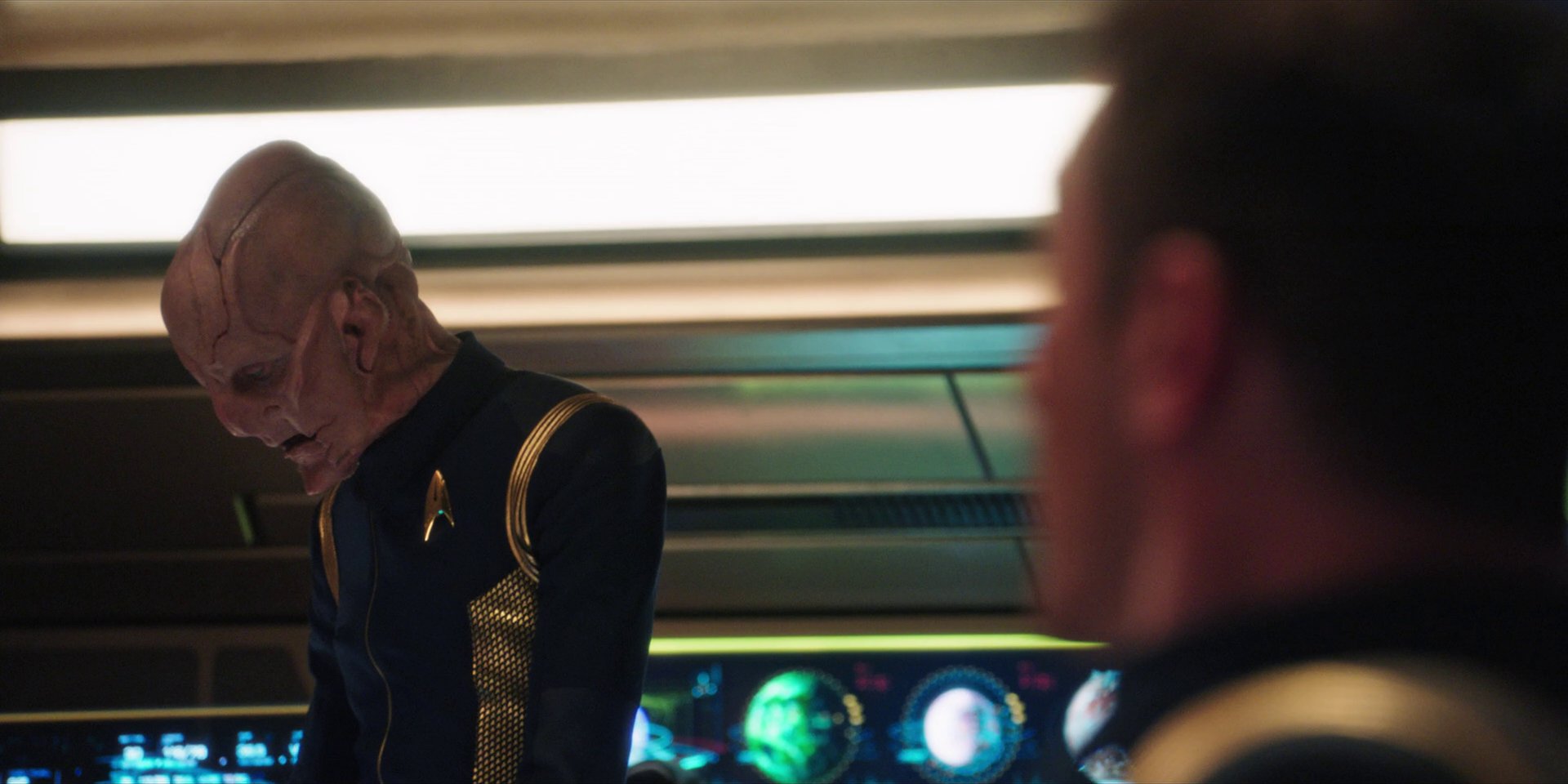 extant_StarTrekDiscovery_1x07-MagicToMakeTheSanestManGoMad_1400.jpg
