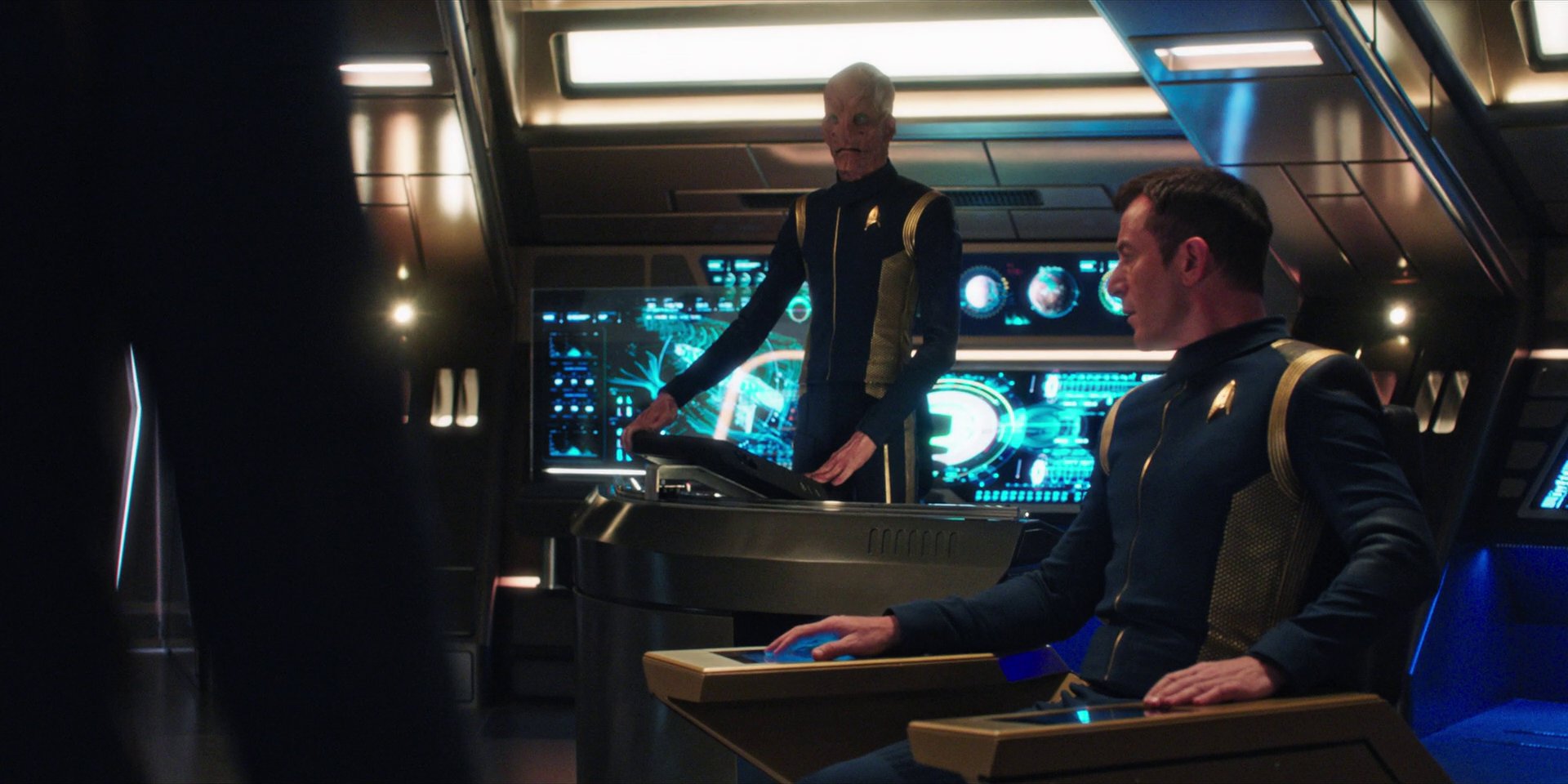 extant_StarTrekDiscovery_1x07-MagicToMakeTheSanestManGoMad_1446.jpg
