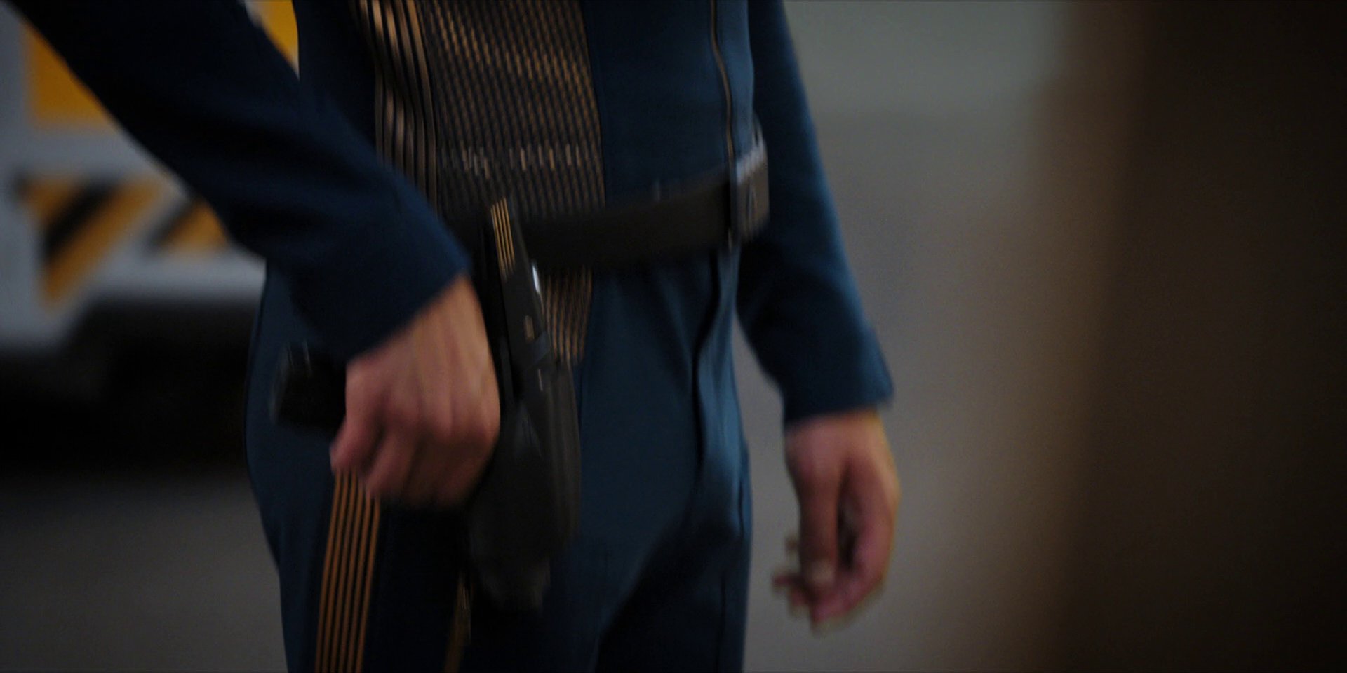 extant_StarTrekDiscovery_1x07-MagicToMakeTheSanestManGoMad_1530.jpg