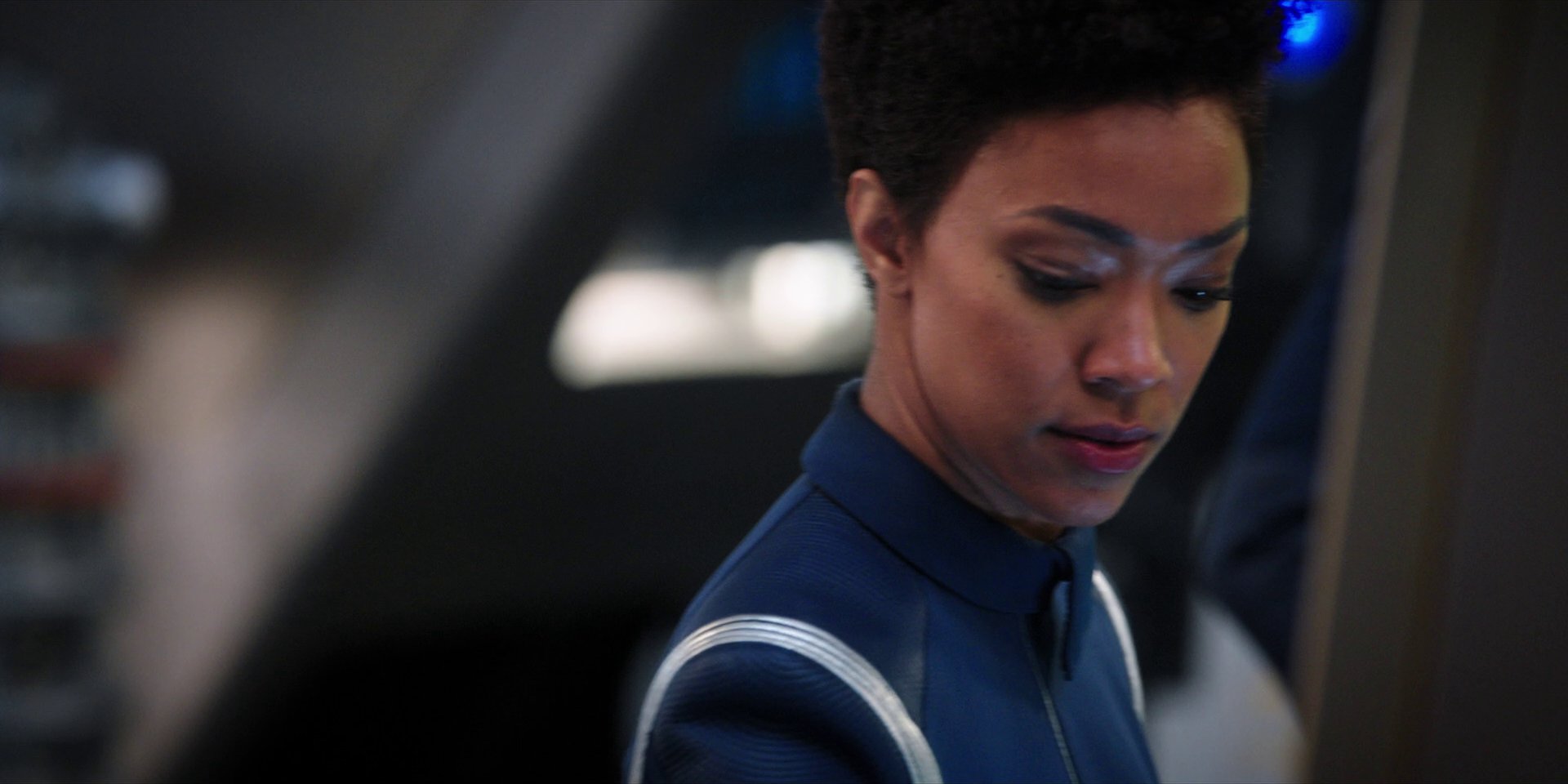 extant_StarTrekDiscovery_1x07-MagicToMakeTheSanestManGoMad_1567.jpg