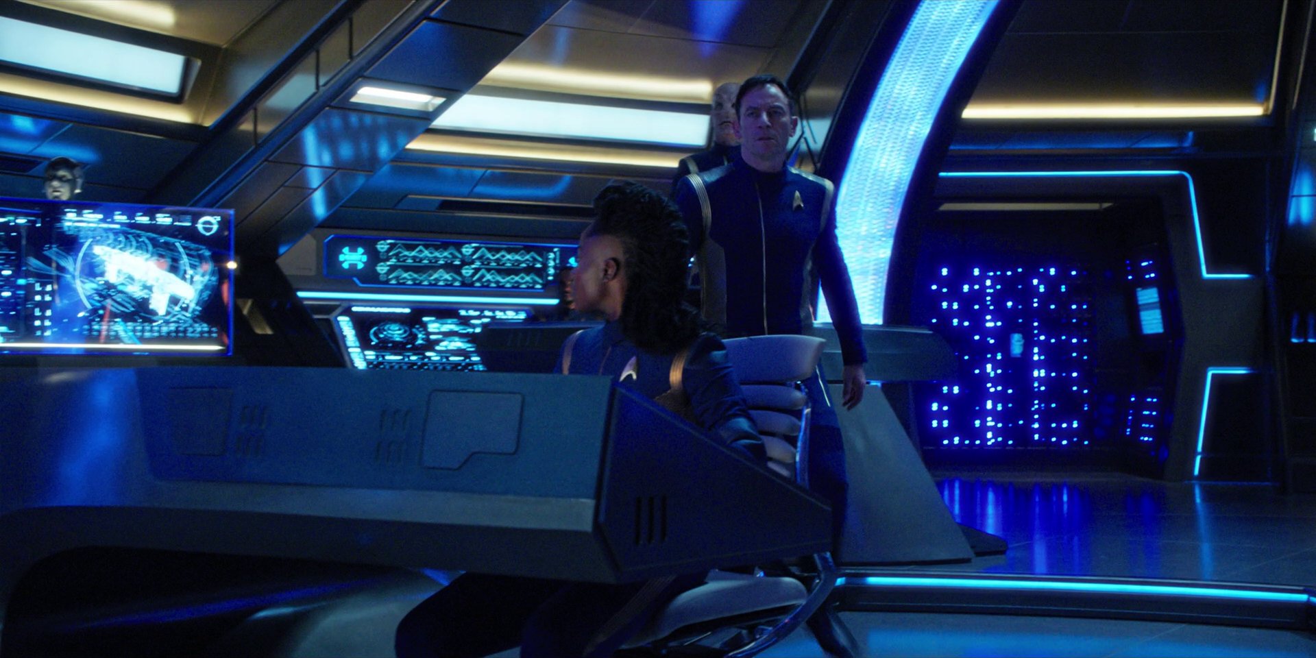 extant_StarTrekDiscovery_1x07-MagicToMakeTheSanestManGoMad_1650.jpg