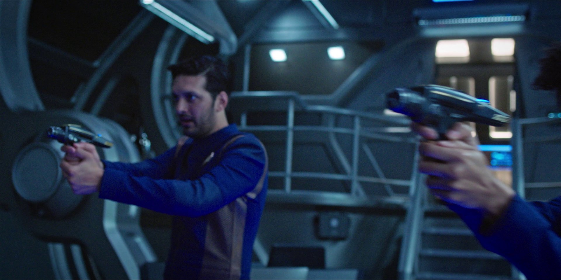 extant_StarTrekDiscovery_1x07-MagicToMakeTheSanestManGoMad_1717.jpg