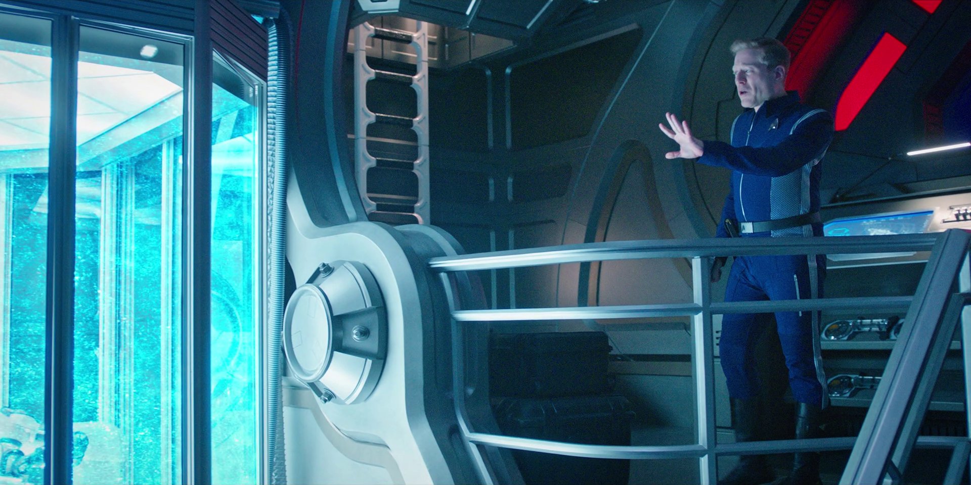 extant_StarTrekDiscovery_1x07-MagicToMakeTheSanestManGoMad_1846.jpg