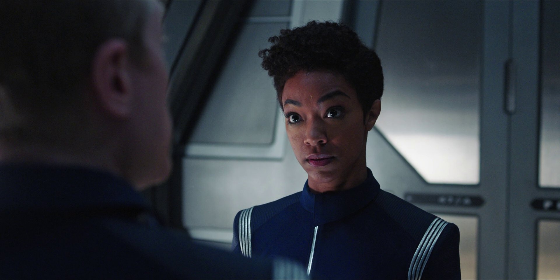 extant_StarTrekDiscovery_1x07-MagicToMakeTheSanestManGoMad_1971.jpg