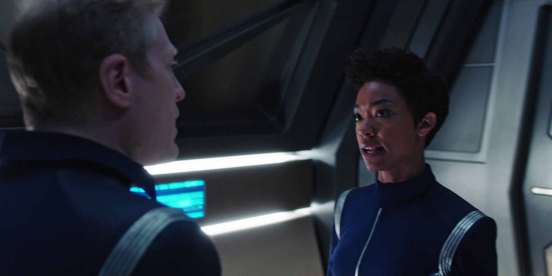 extant_StarTrekDiscovery_1x07-MagicToMakeTheSanestManGoMad_1999.jpg