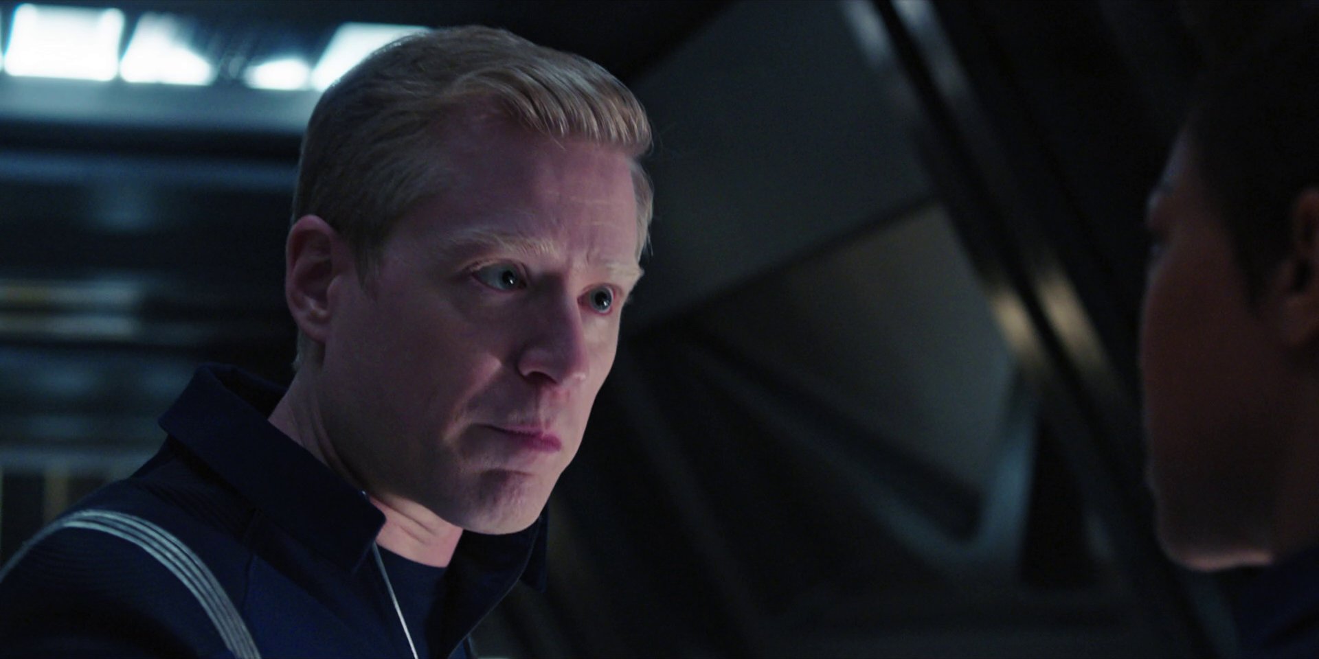 extant_StarTrekDiscovery_1x07-MagicToMakeTheSanestManGoMad_2010.jpg