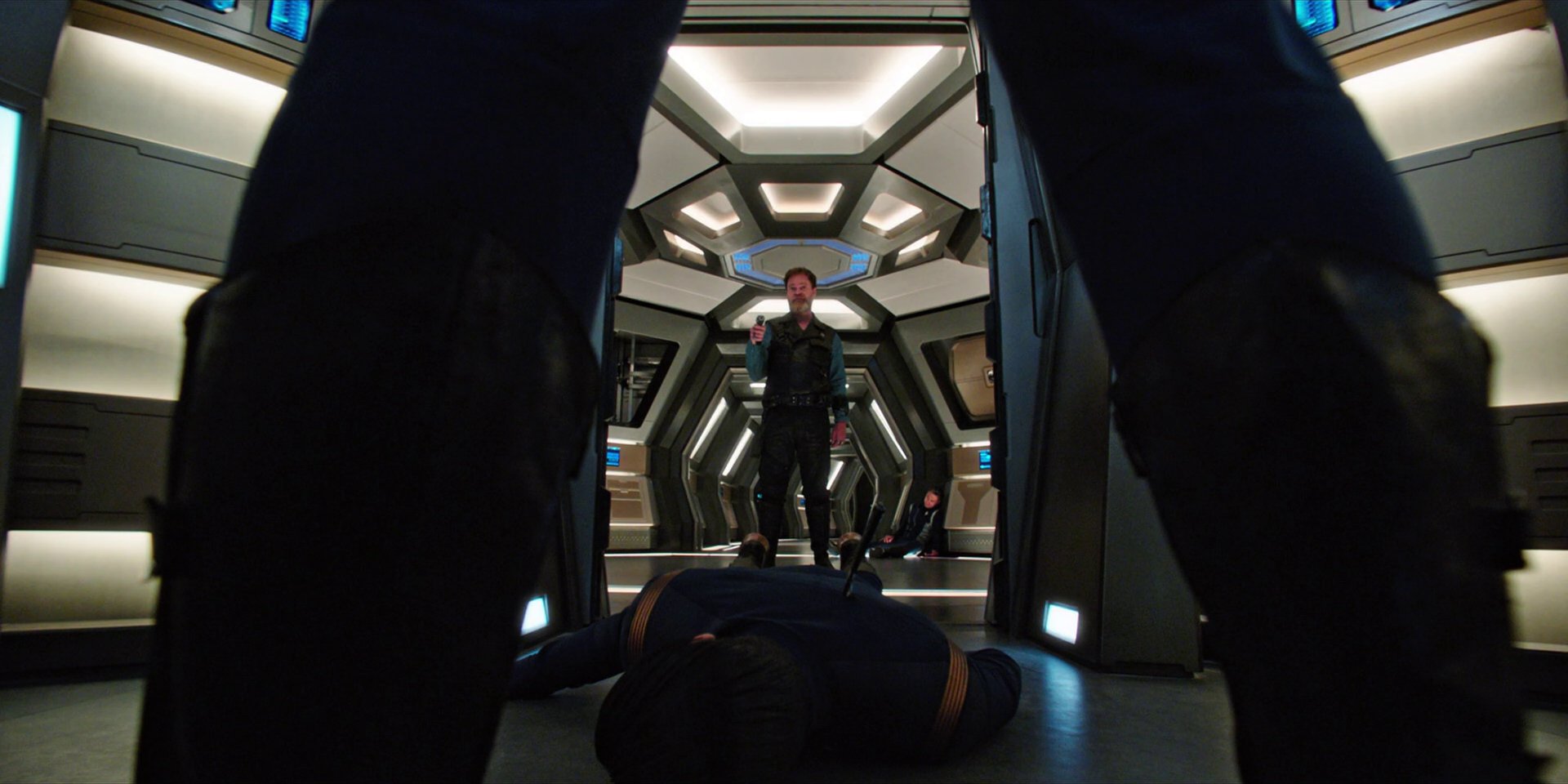 extant_StarTrekDiscovery_1x07-MagicToMakeTheSanestManGoMad_2062.jpg