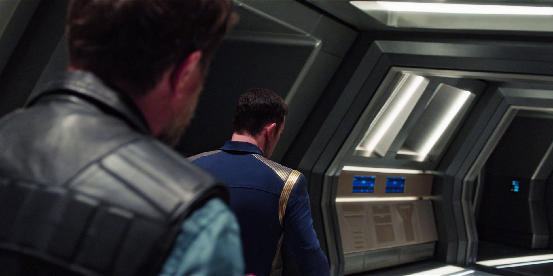 extant_StarTrekDiscovery_1x07-MagicToMakeTheSanestManGoMad_2112.jpg