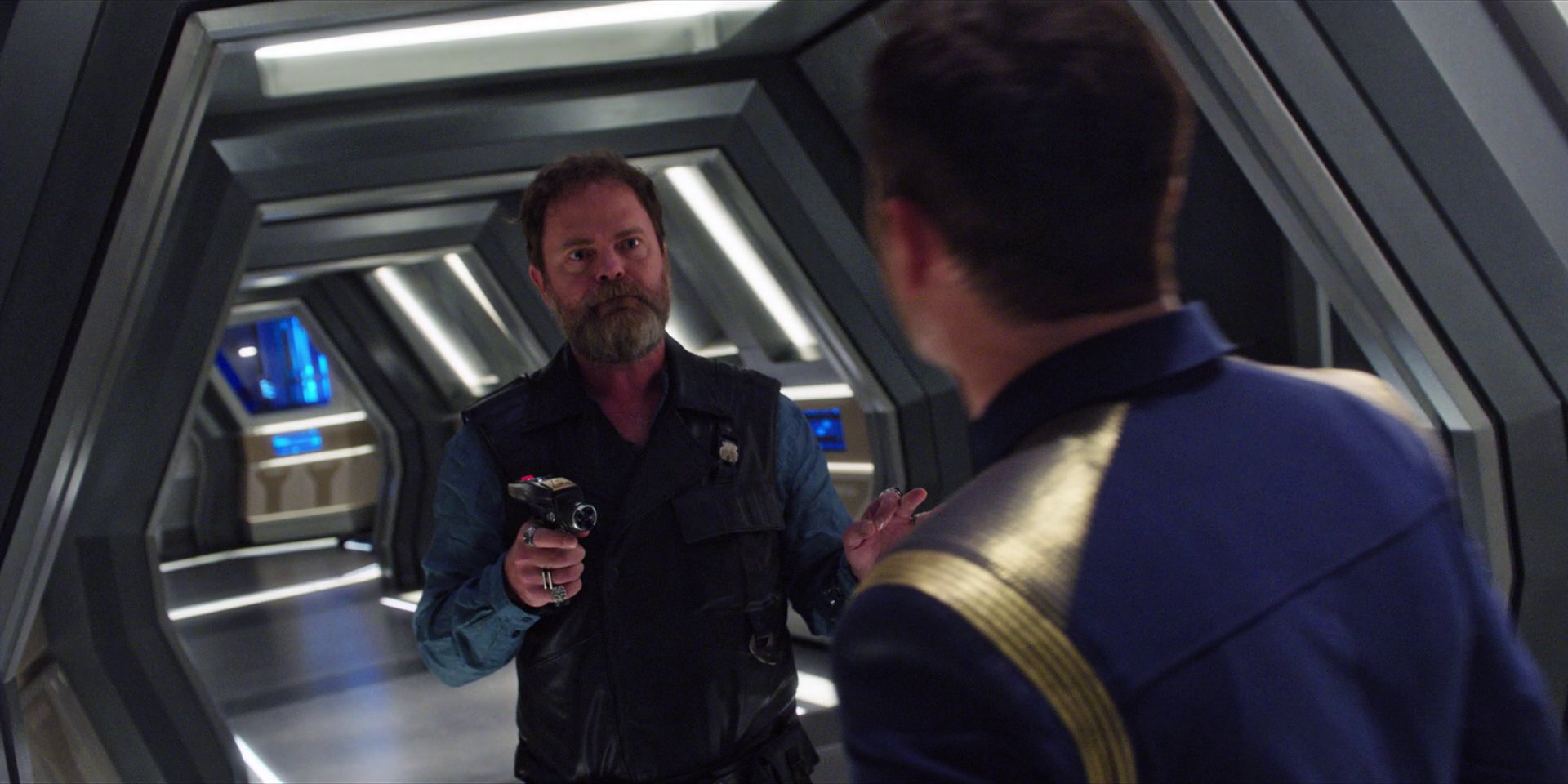 extant_StarTrekDiscovery_1x07-MagicToMakeTheSanestManGoMad_2121.jpg