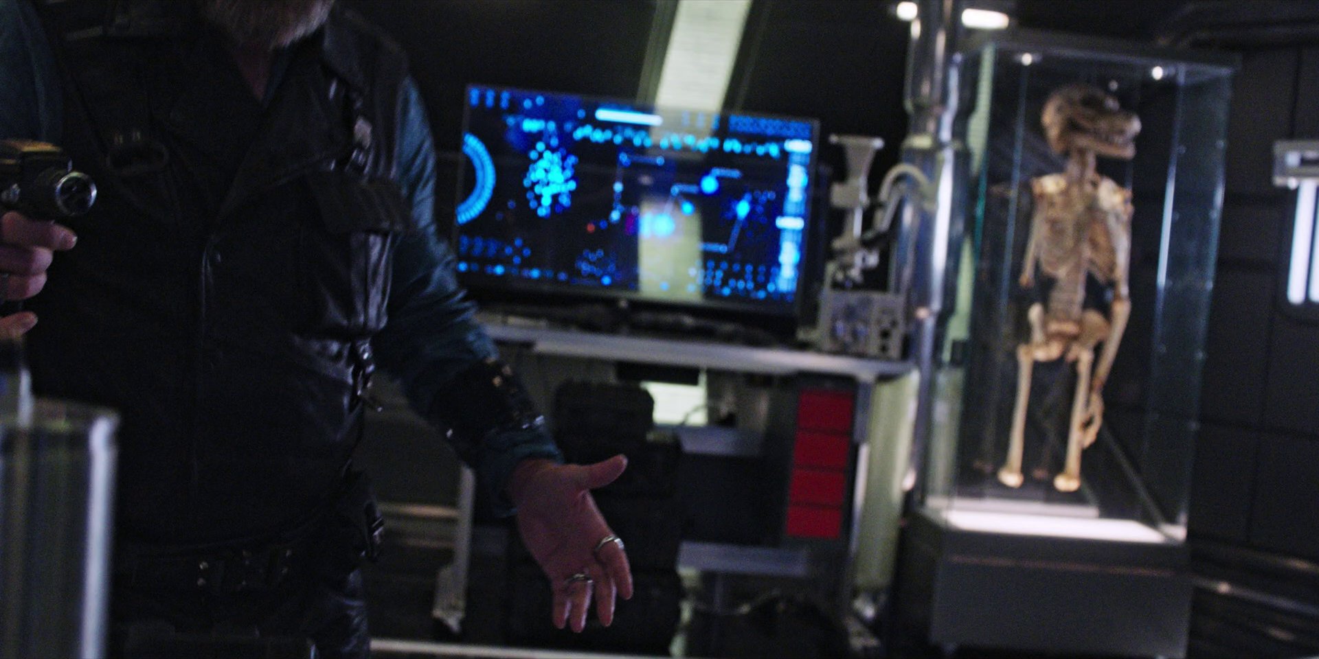 extant_StarTrekDiscovery_1x07-MagicToMakeTheSanestManGoMad_2361.jpg