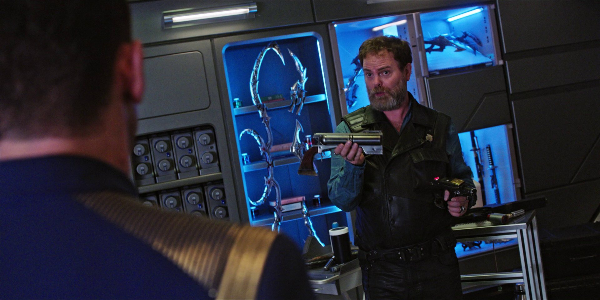 extant_StarTrekDiscovery_1x07-MagicToMakeTheSanestManGoMad_2372.jpg