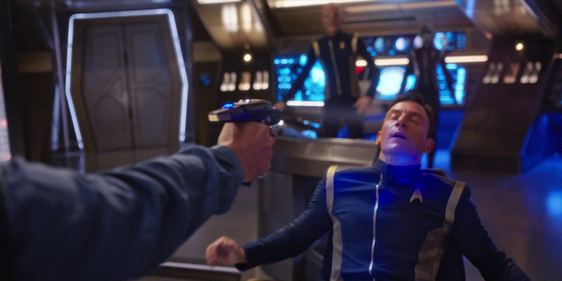 extant_StarTrekDiscovery_1x07-MagicToMakeTheSanestManGoMad_2421.jpg