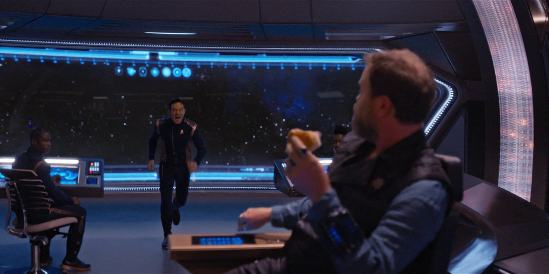 extant_StarTrekDiscovery_1x07-MagicToMakeTheSanestManGoMad_2432.jpg