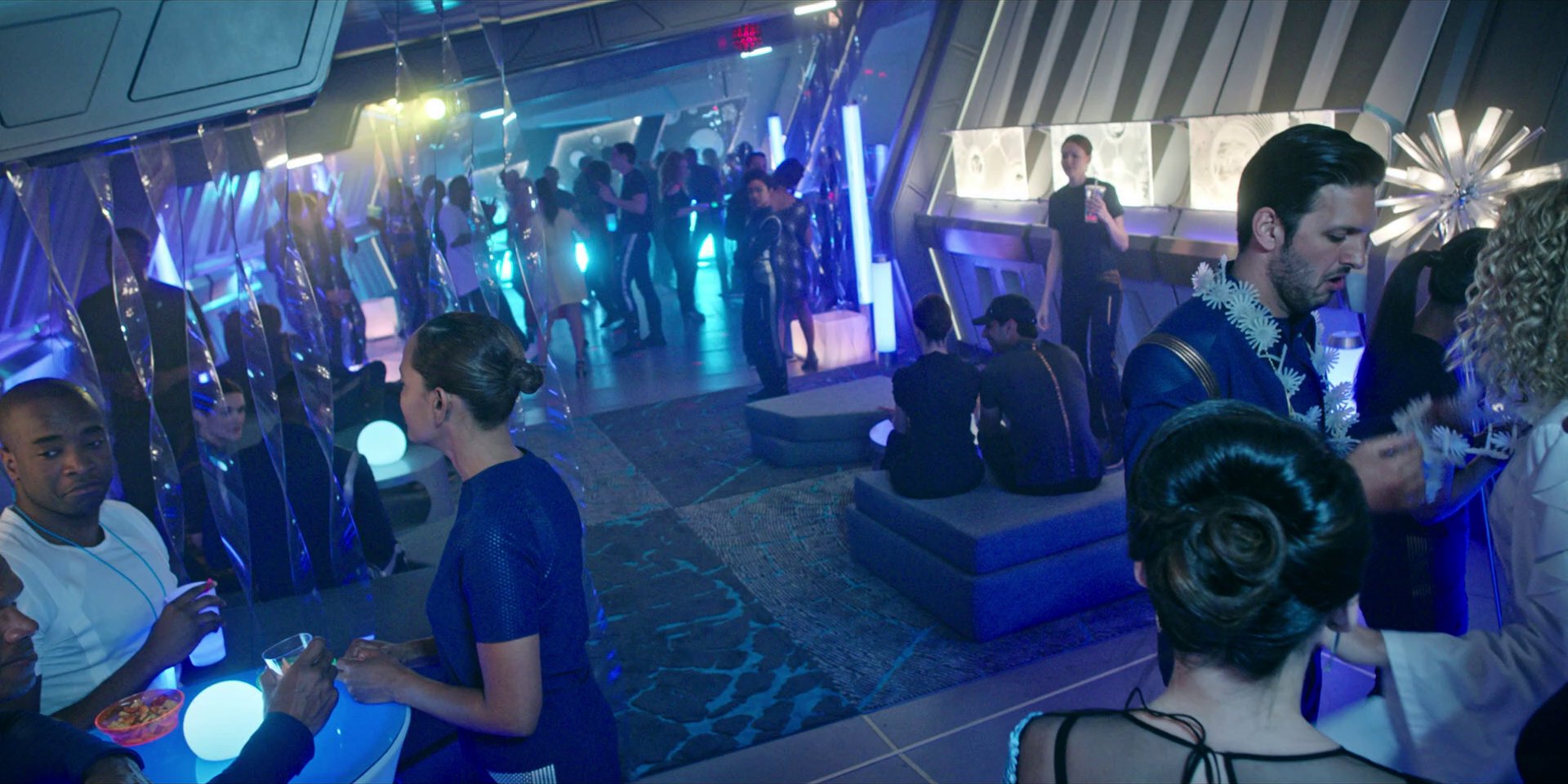extant_StarTrekDiscovery_1x07-MagicToMakeTheSanestManGoMad_2502.jpg