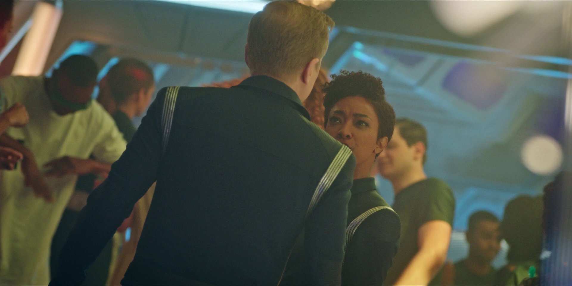 extant_StarTrekDiscovery_1x07-MagicToMakeTheSanestManGoMad_2531.jpg