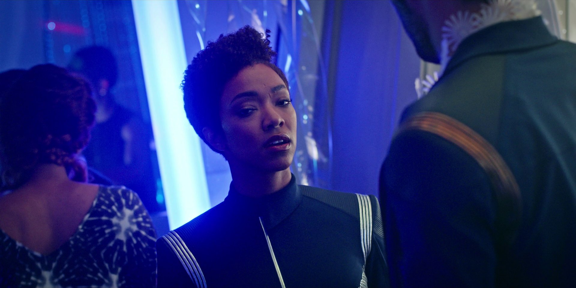 extant_StarTrekDiscovery_1x07-MagicToMakeTheSanestManGoMad_2645.jpg
