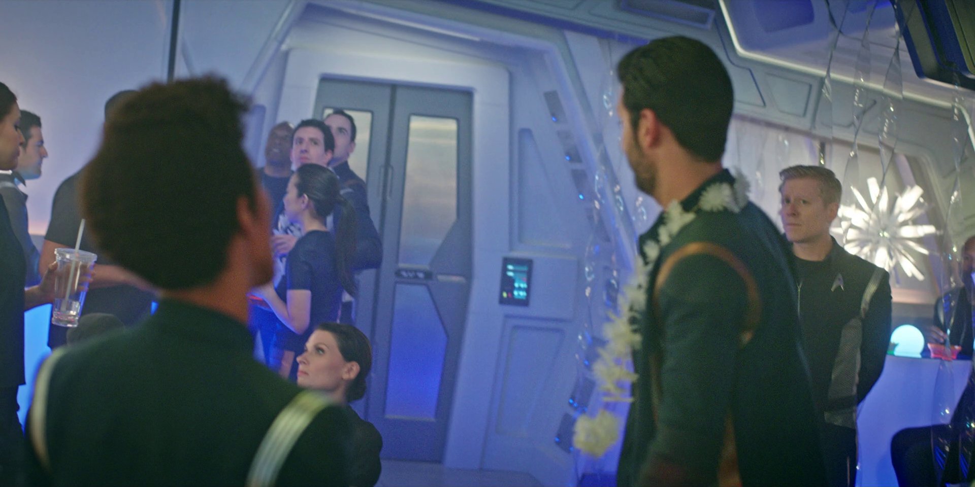extant_StarTrekDiscovery_1x07-MagicToMakeTheSanestManGoMad_2663.jpg