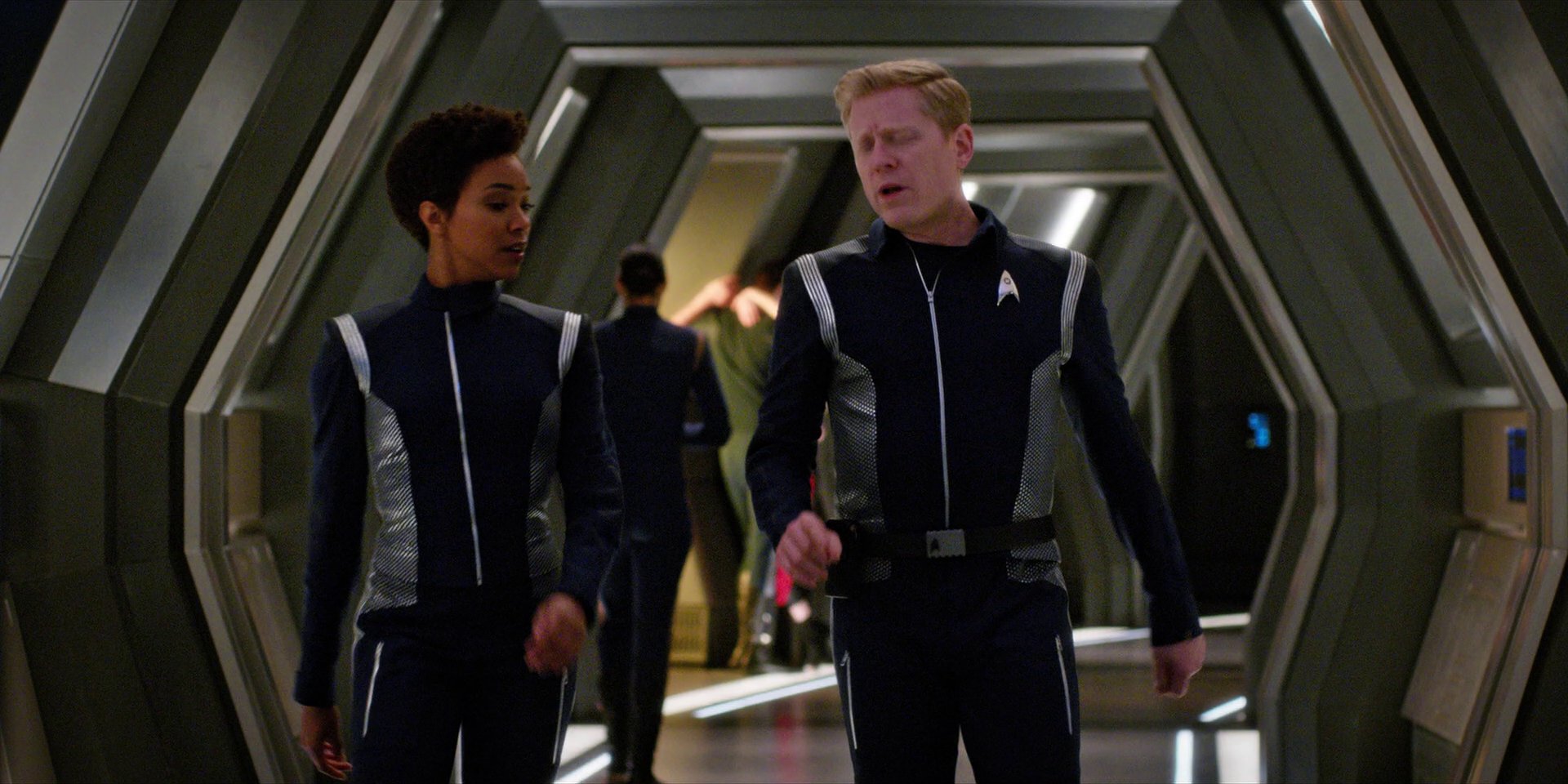 extant_StarTrekDiscovery_1x07-MagicToMakeTheSanestManGoMad_2684.jpg