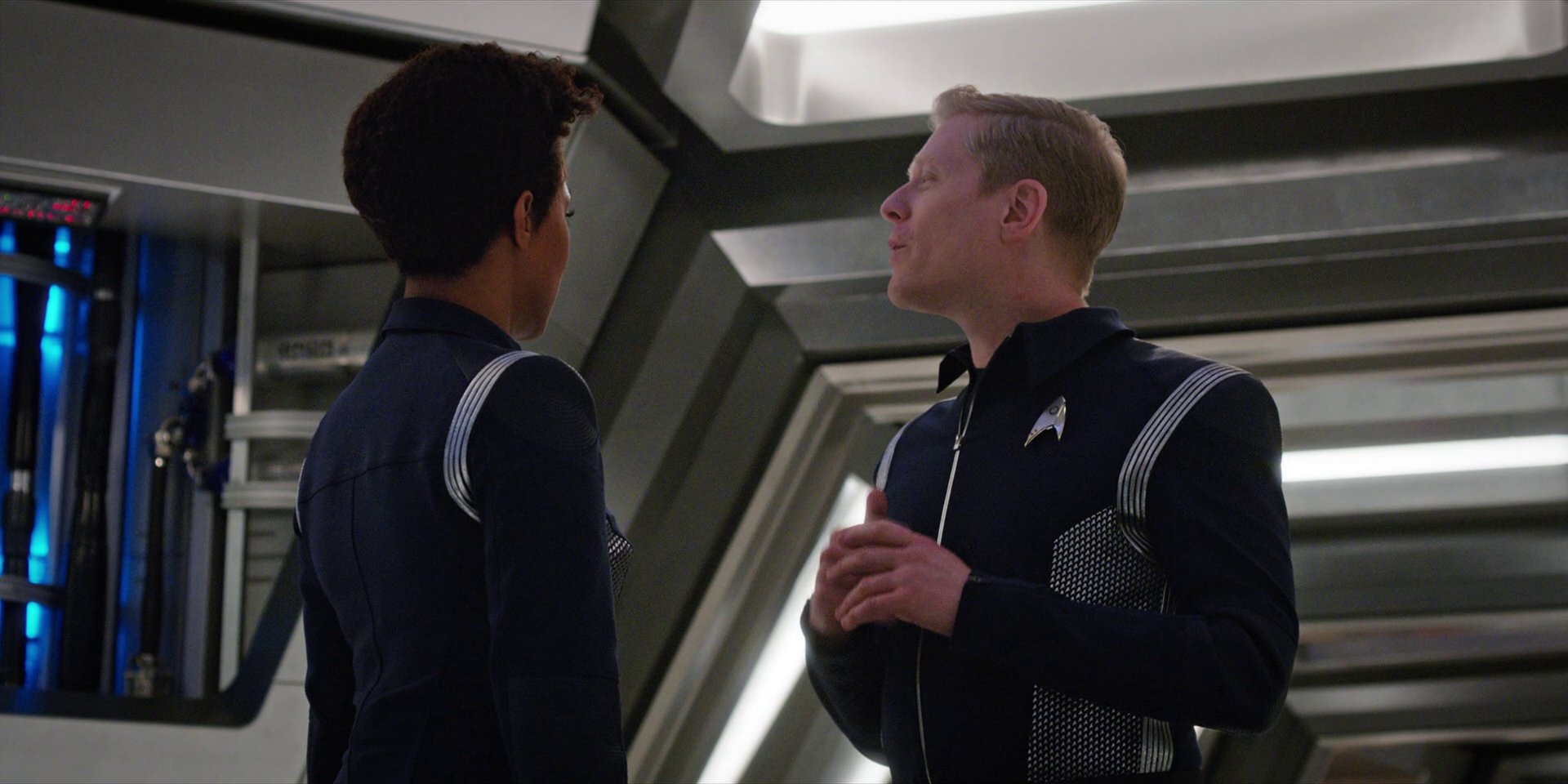 extant_StarTrekDiscovery_1x07-MagicToMakeTheSanestManGoMad_2700.jpg