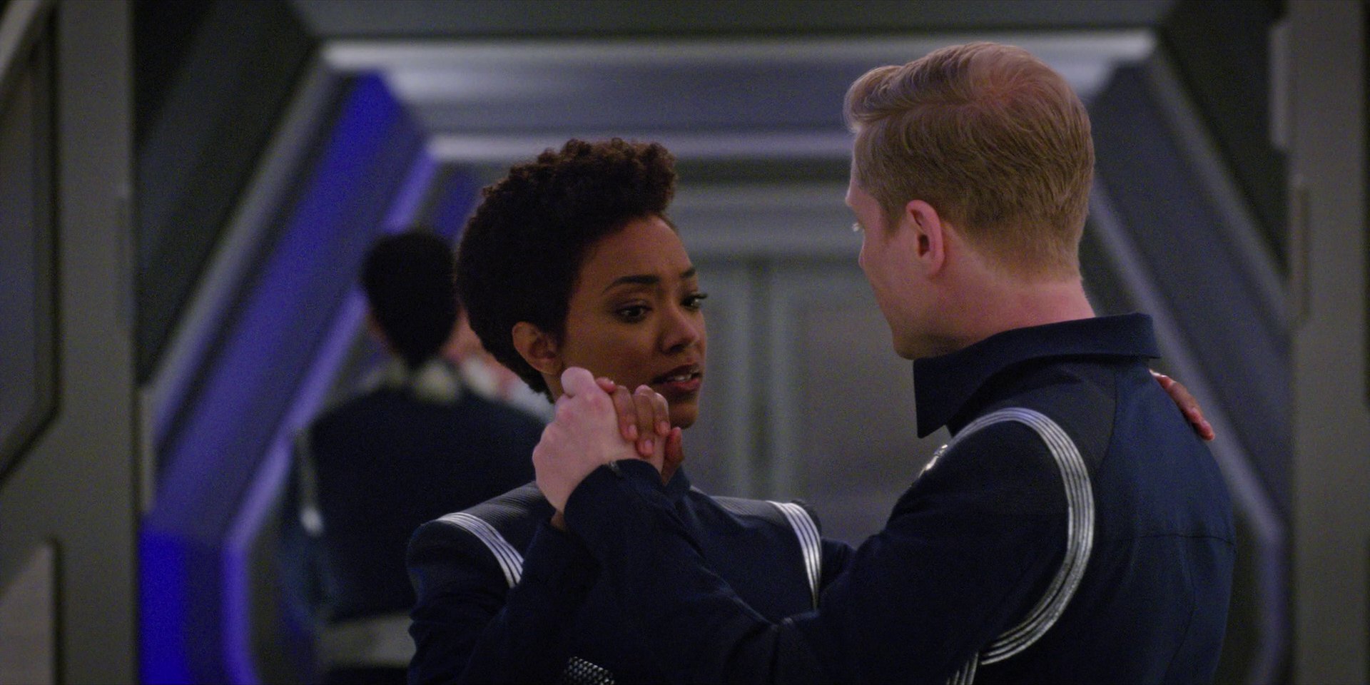 extant_StarTrekDiscovery_1x07-MagicToMakeTheSanestManGoMad_2749.jpg