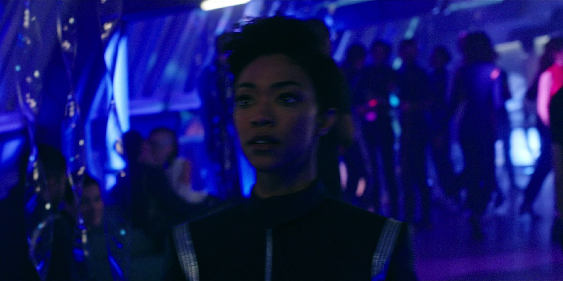 extant_StarTrekDiscovery_1x07-MagicToMakeTheSanestManGoMad_2891.jpg