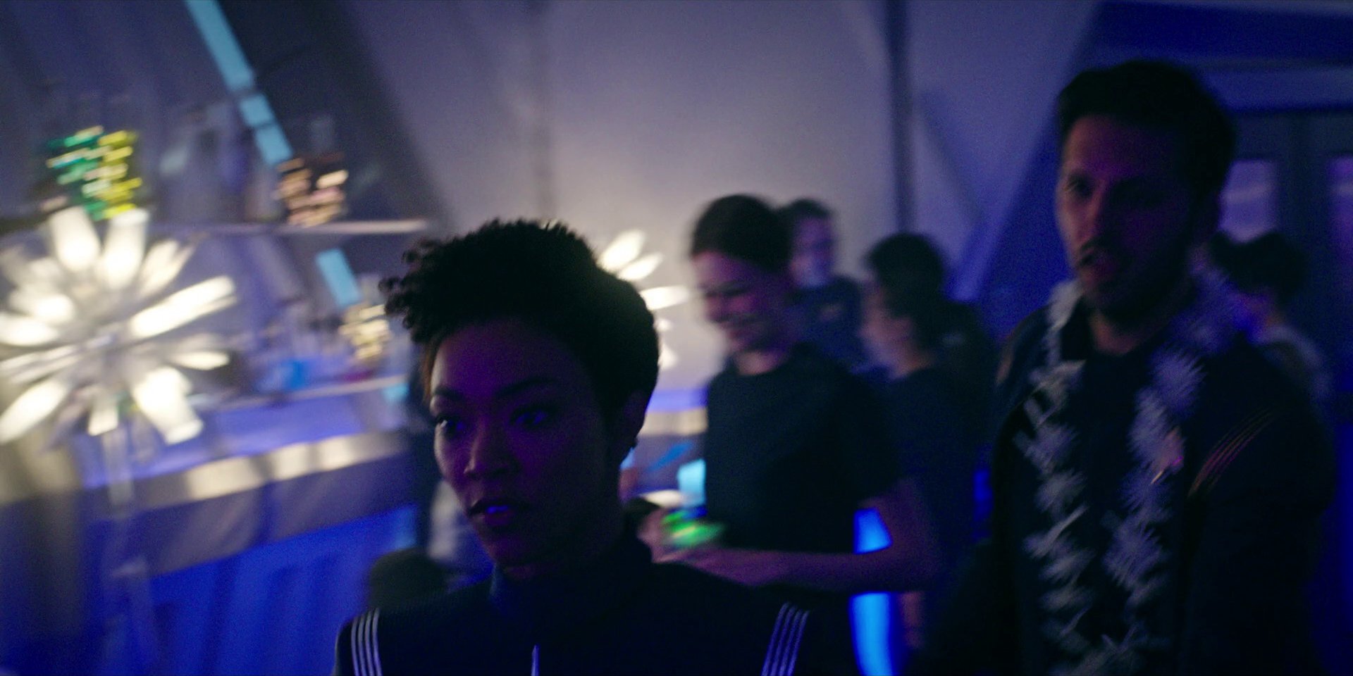 extant_StarTrekDiscovery_1x07-MagicToMakeTheSanestManGoMad_2900.jpg