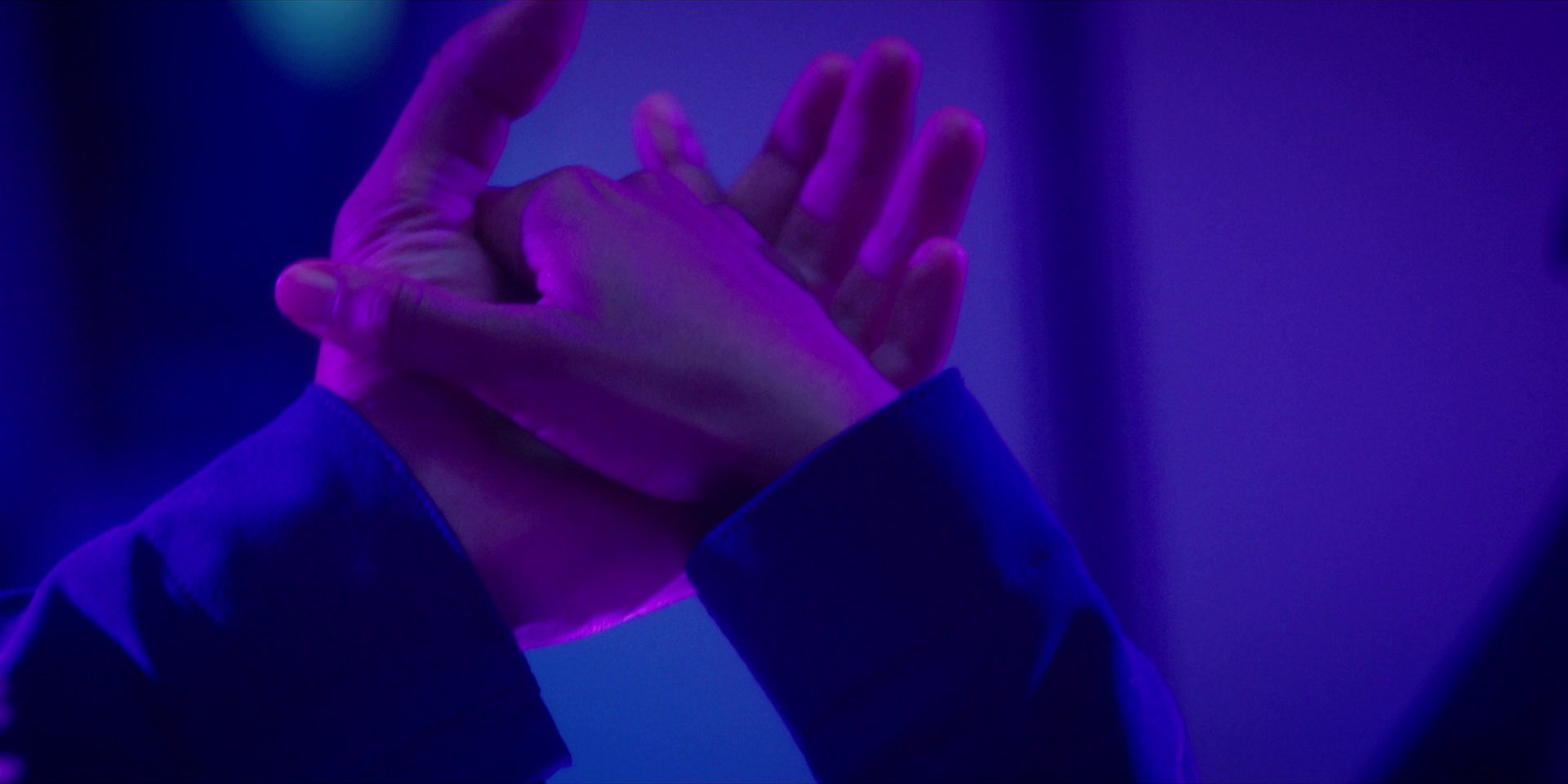 extant_StarTrekDiscovery_1x07-MagicToMakeTheSanestManGoMad_2923.jpg