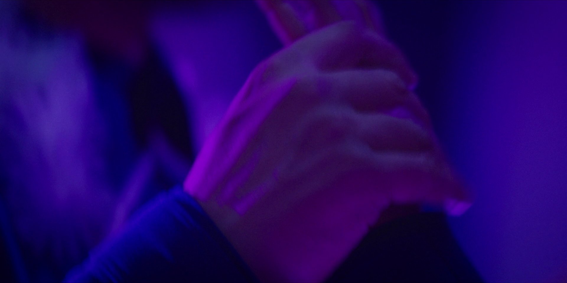 extant_StarTrekDiscovery_1x07-MagicToMakeTheSanestManGoMad_2930.jpg