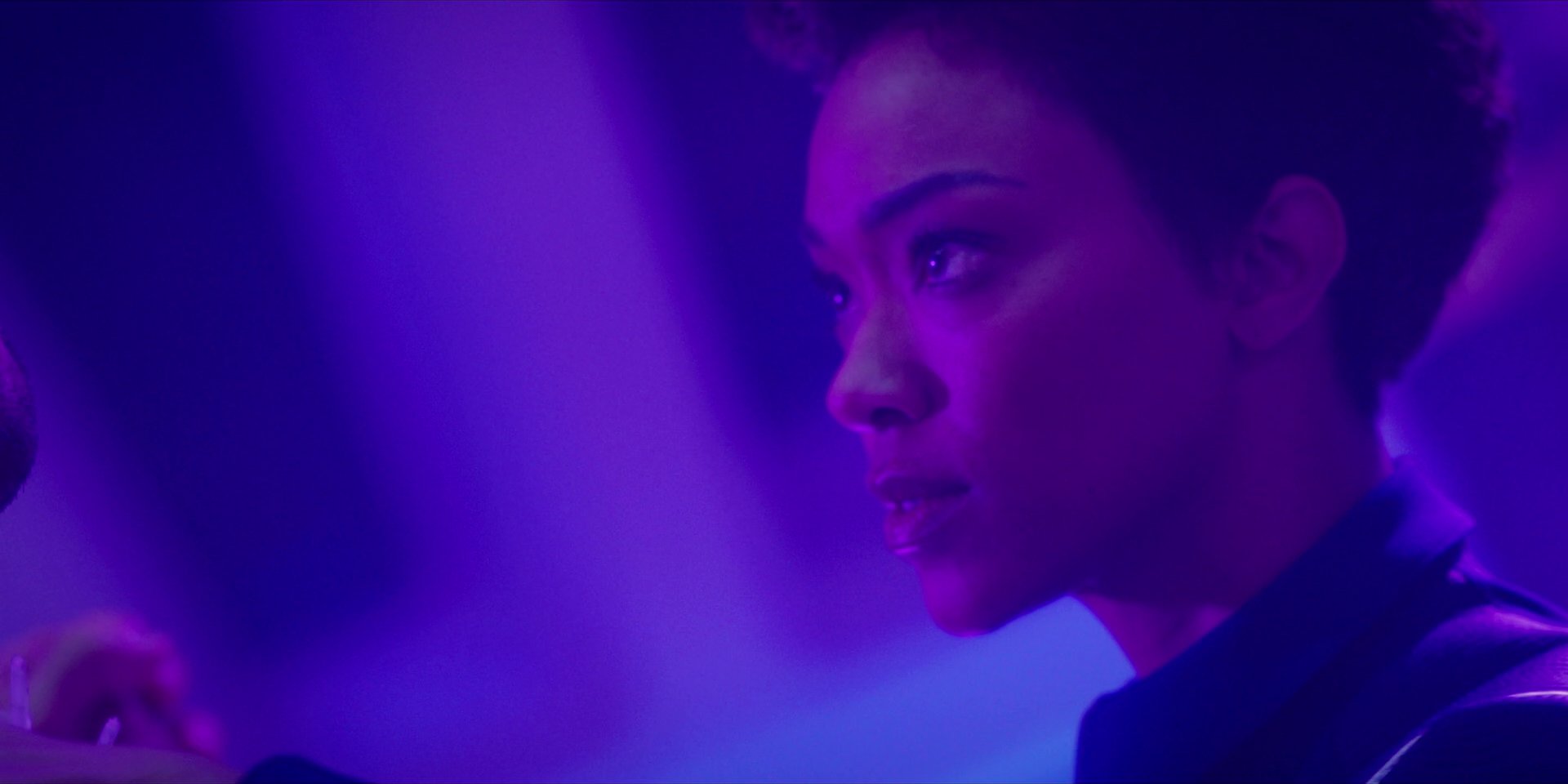 extant_StarTrekDiscovery_1x07-MagicToMakeTheSanestManGoMad_2936.jpg