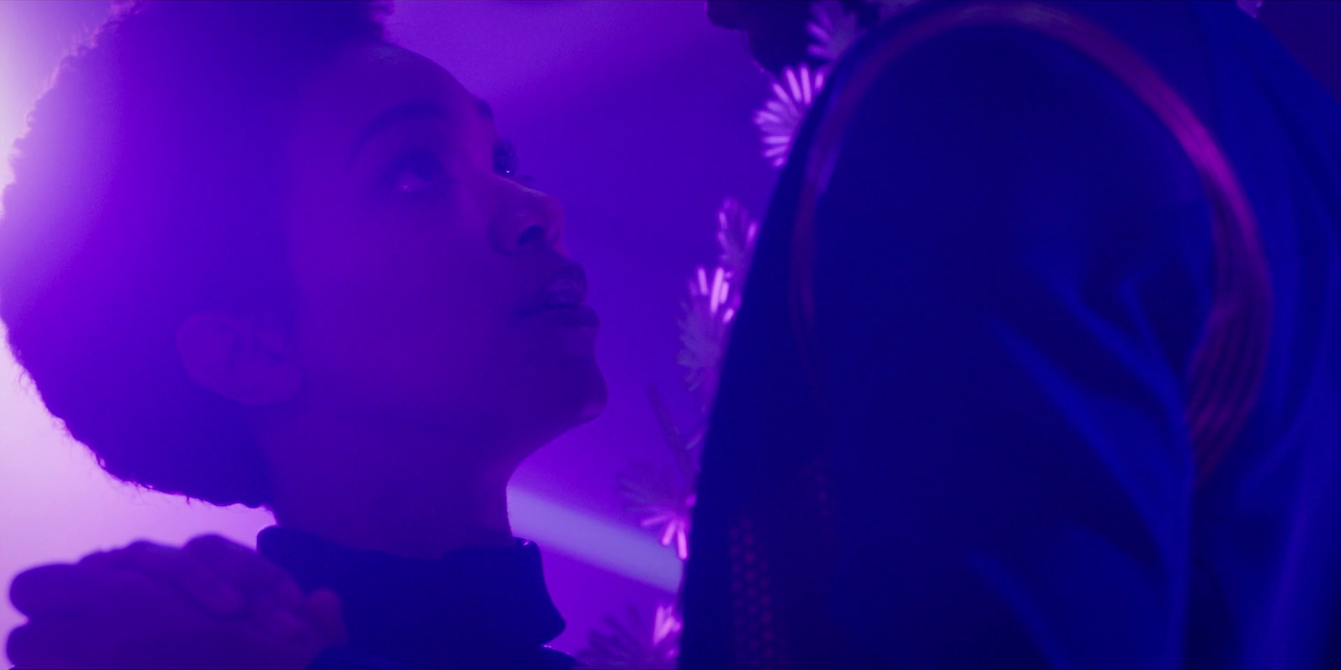 extant_StarTrekDiscovery_1x07-MagicToMakeTheSanestManGoMad_3013.jpg