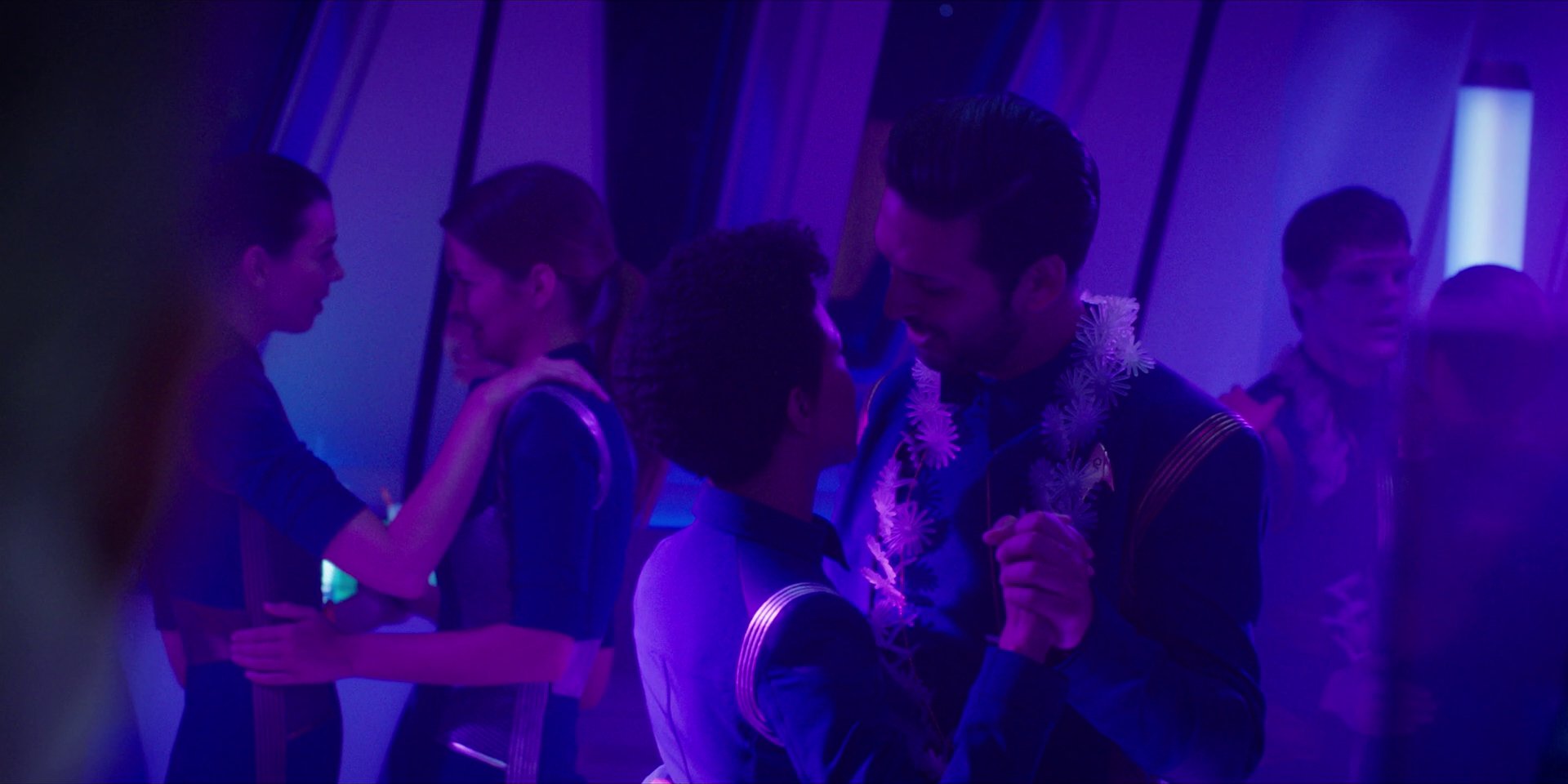 extant_StarTrekDiscovery_1x07-MagicToMakeTheSanestManGoMad_3035.jpg