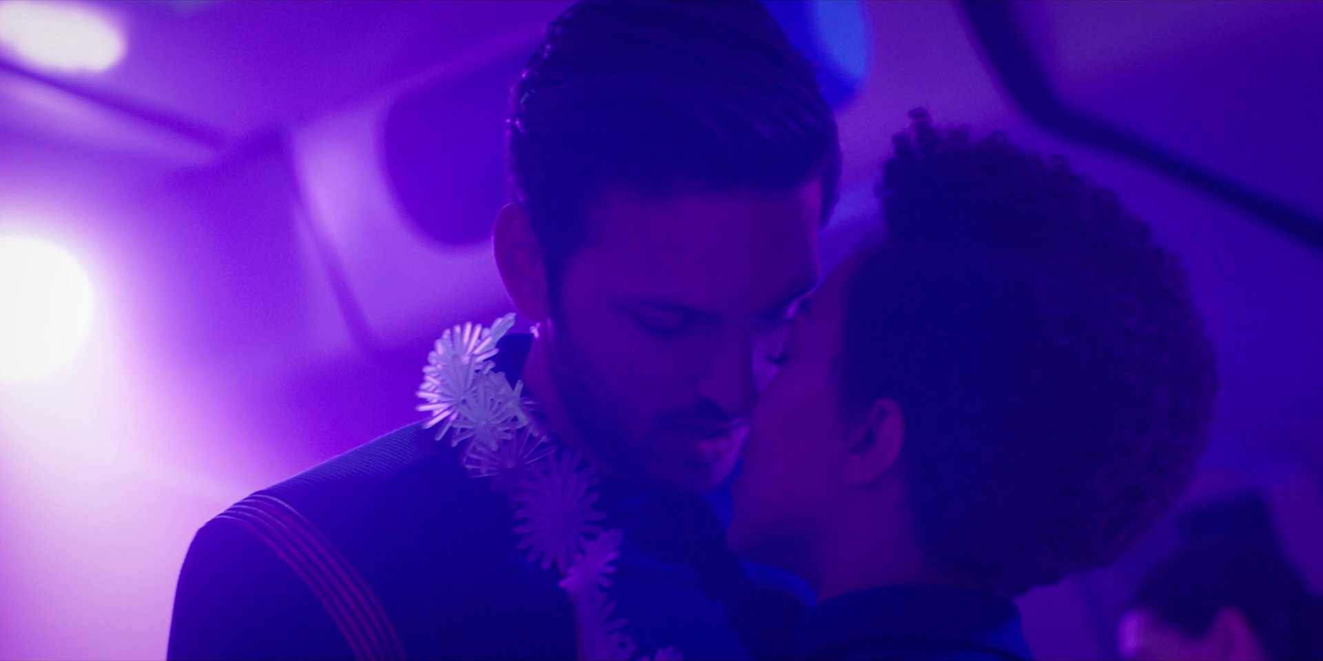 extant_StarTrekDiscovery_1x07-MagicToMakeTheSanestManGoMad_3139.jpg