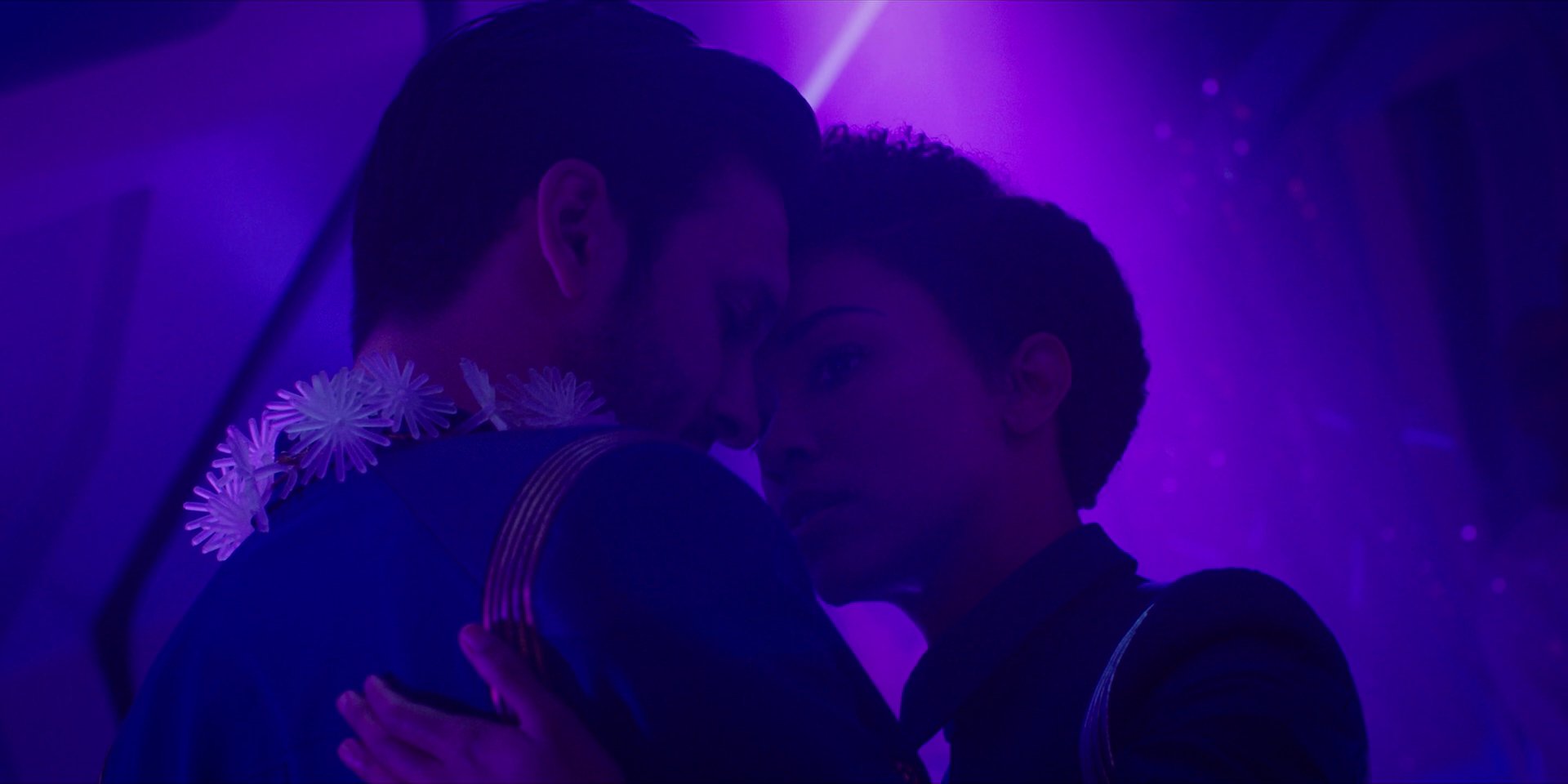 extant_StarTrekDiscovery_1x07-MagicToMakeTheSanestManGoMad_3143.jpg