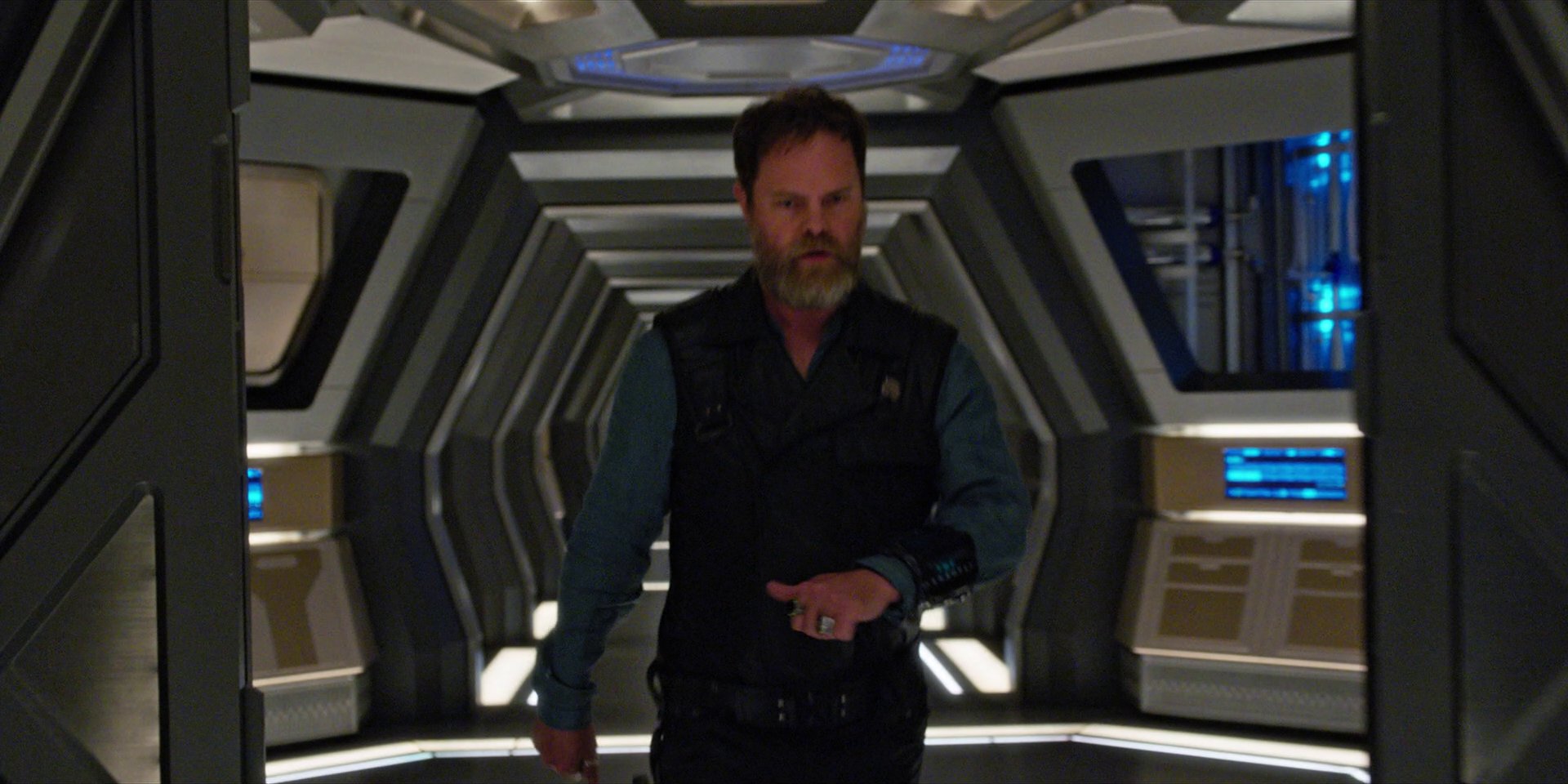 extant_StarTrekDiscovery_1x07-MagicToMakeTheSanestManGoMad_3215.jpg